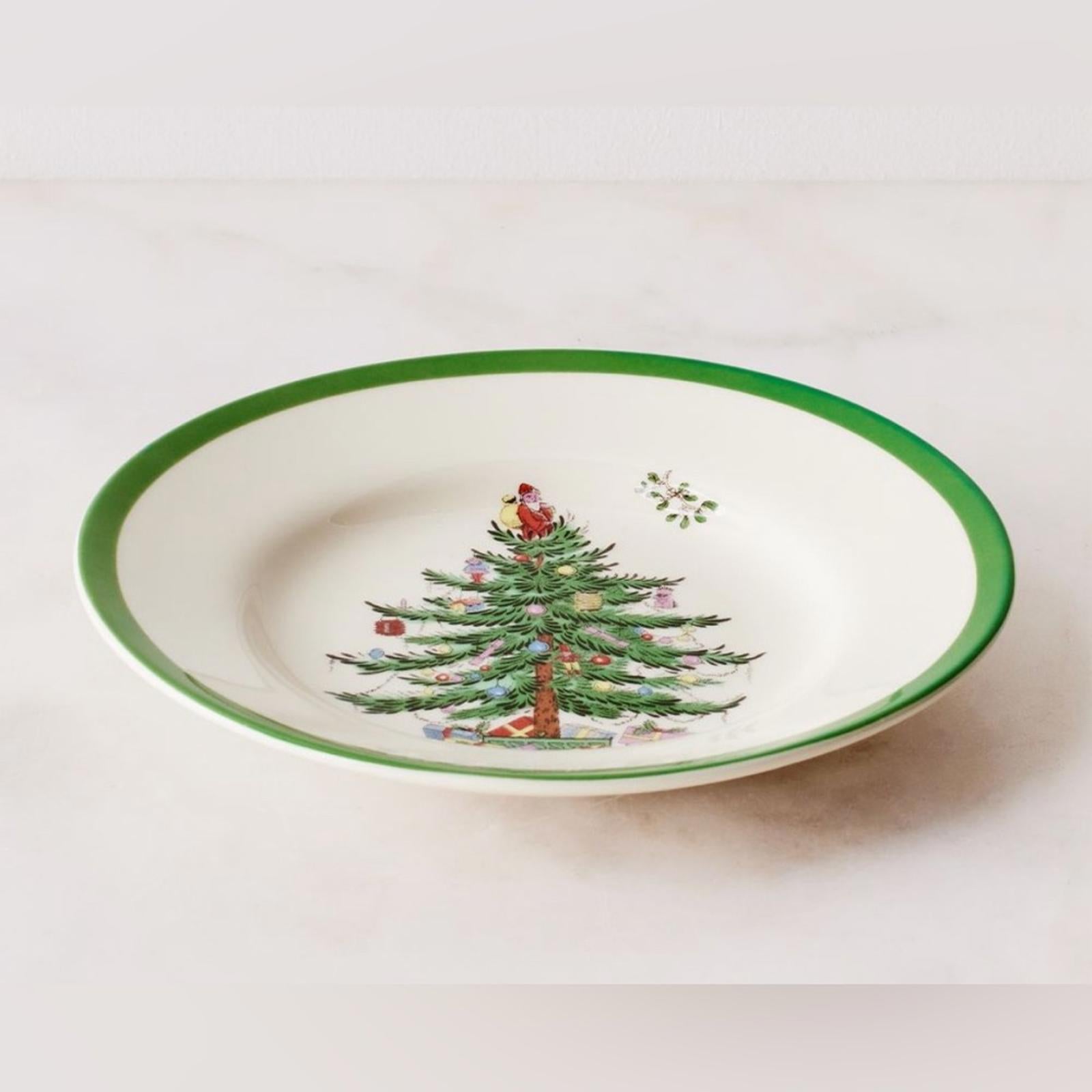 Spode Christmas Tree Dinnerware 4-Piece Plate Setting NEW in Box