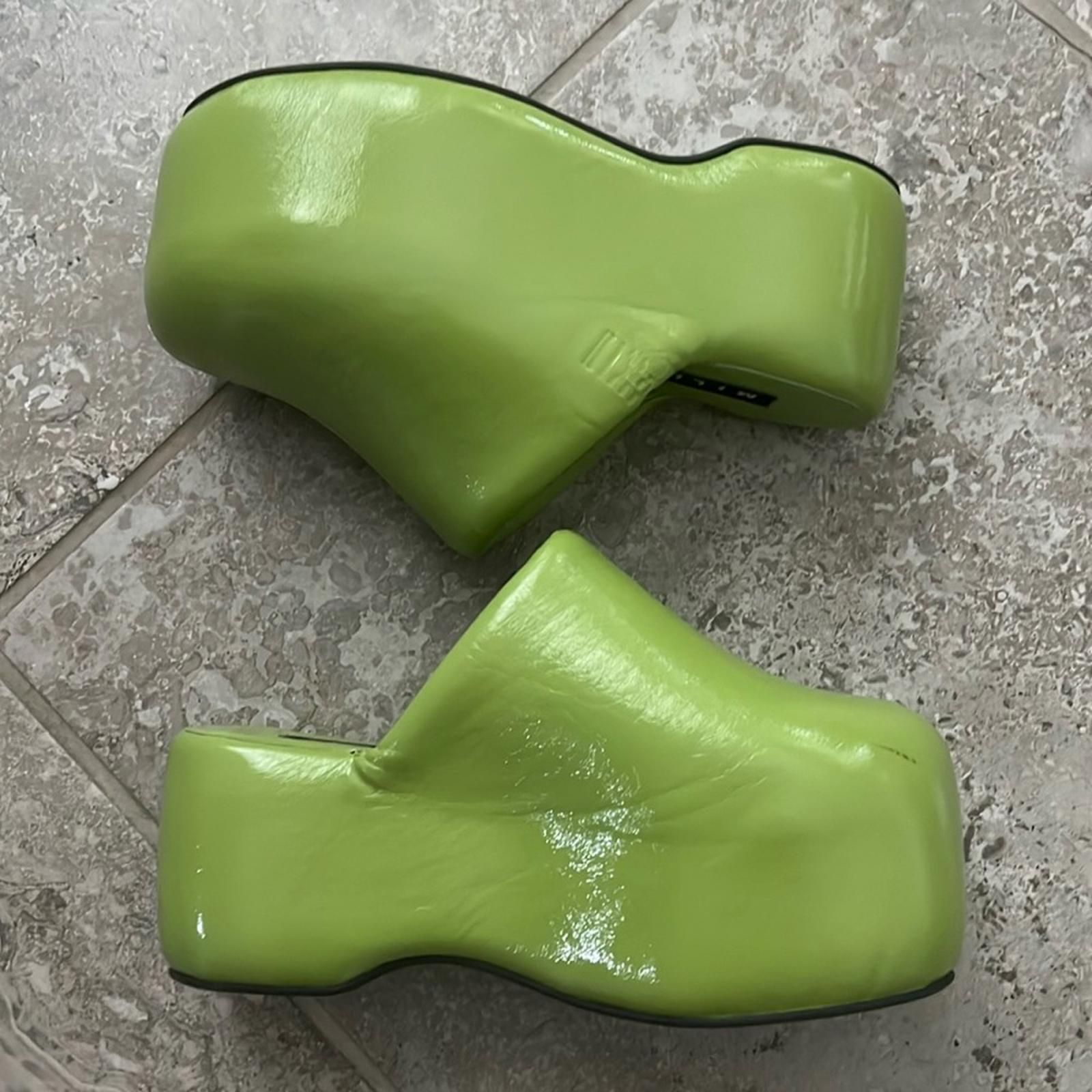Simon Miller Platform Bubble Clog in Kiwi, REVOLVE Size EU 38 US 8 New w/o Box