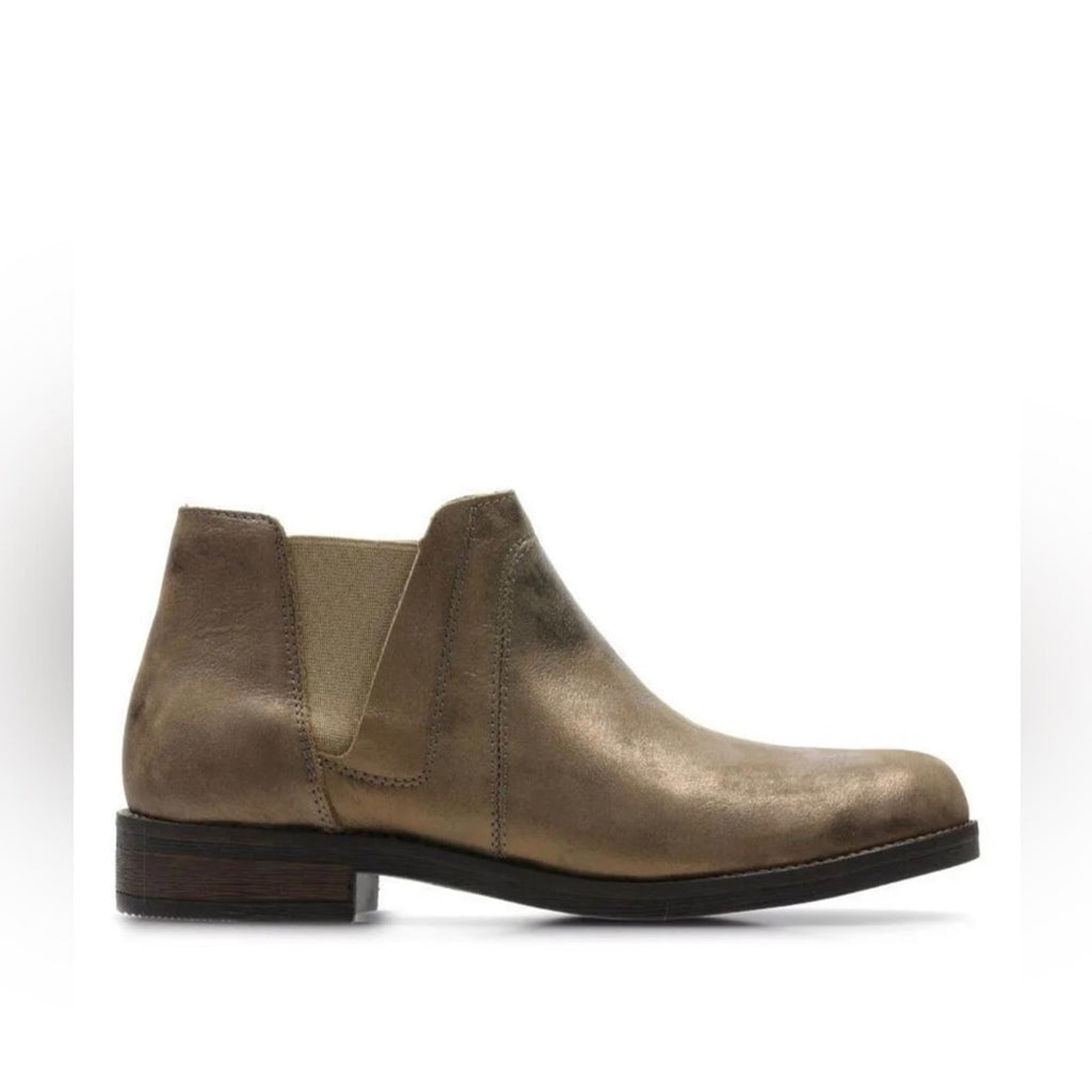 NEW Clarks Demi Beat Bronze Metallic Leather Cushion Ankle Boots UK 3, US 5.5