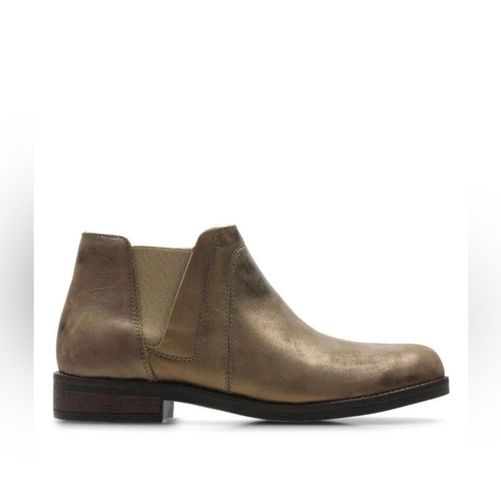 NEW Clarks Demi Beat Bronze Metallic Leather Cushion Ankle Boots UK 3, US 5.5