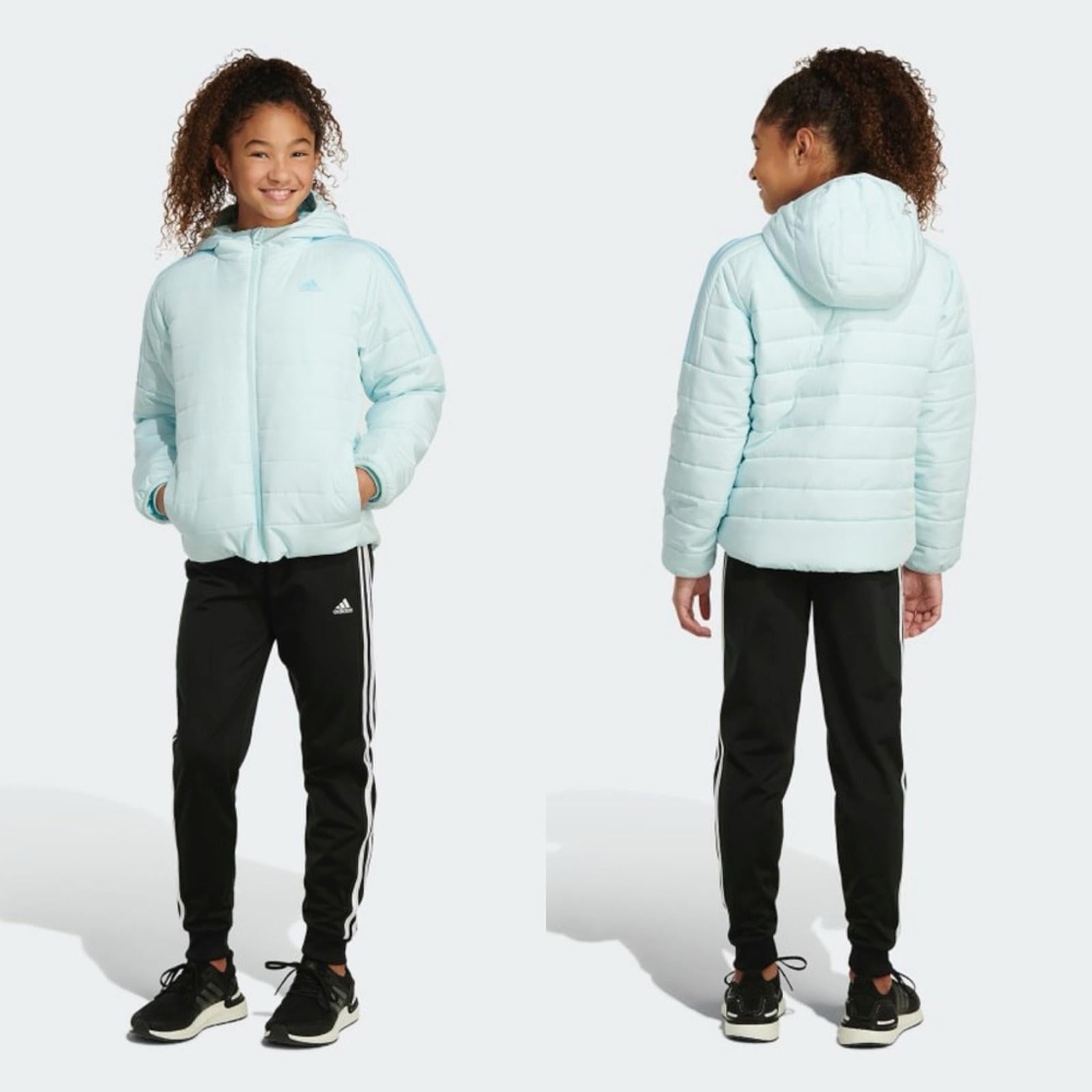 Adidas Cozy 3-Stripes mint puffer jacket with hood and zip front, size XXS