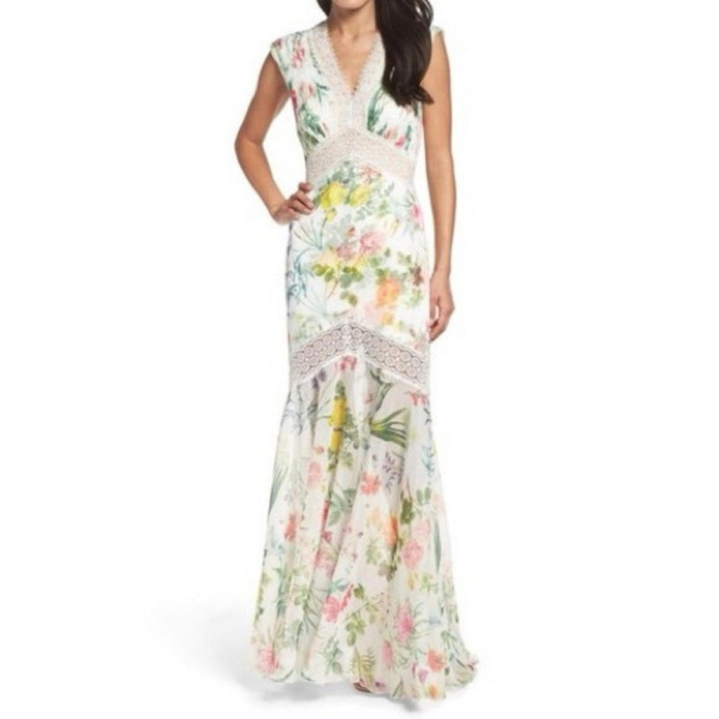 Tadashi Shoji Floral Pleat Chiffon Trumpet Gown White Floral, Size 10 NWT $588