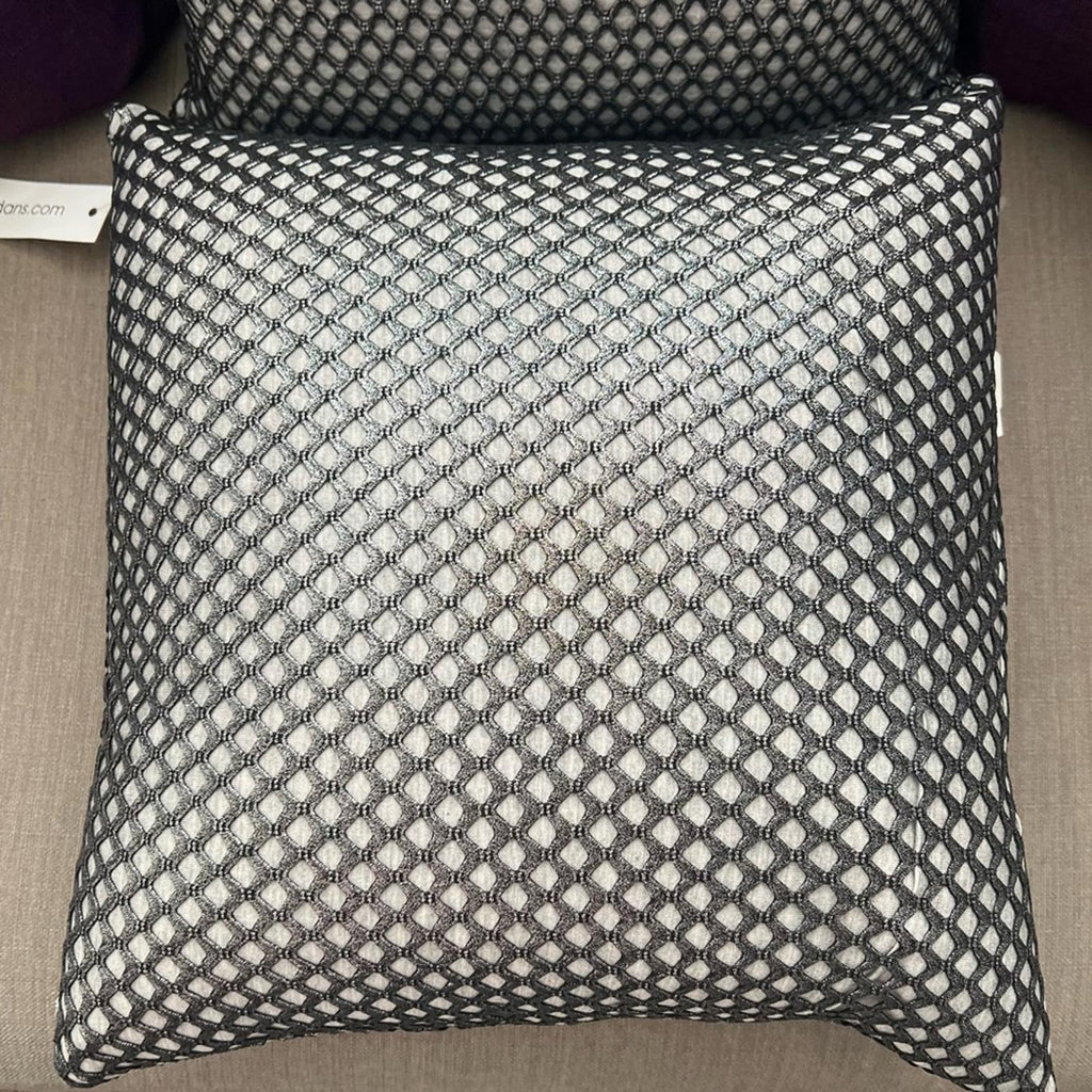 X2 Ash & Dans Addy Decorative Pillow in Black/Grey Size 16′ x 16” NWT $330