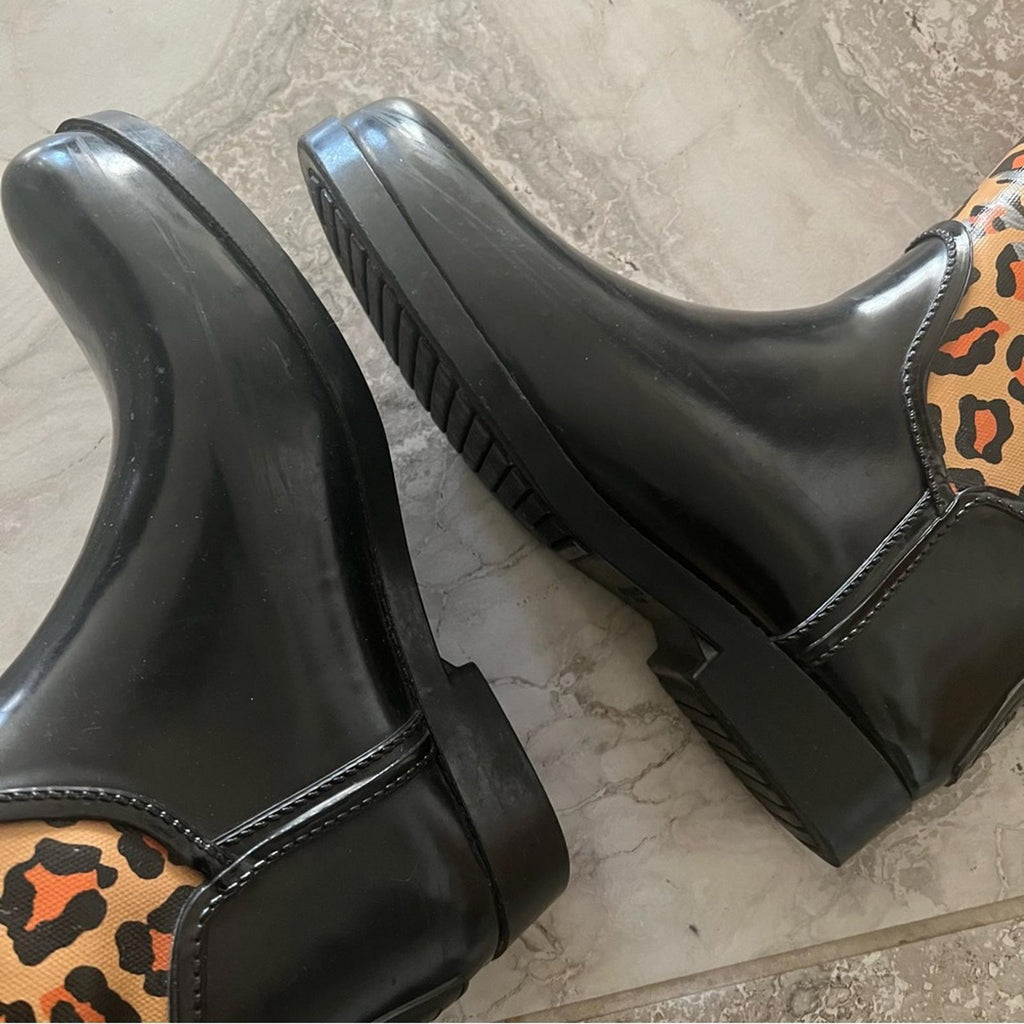 COACH Cozy Tristee Style Lace-Up Rain Boots in Animal Print, Size 9 EXCELLENT!