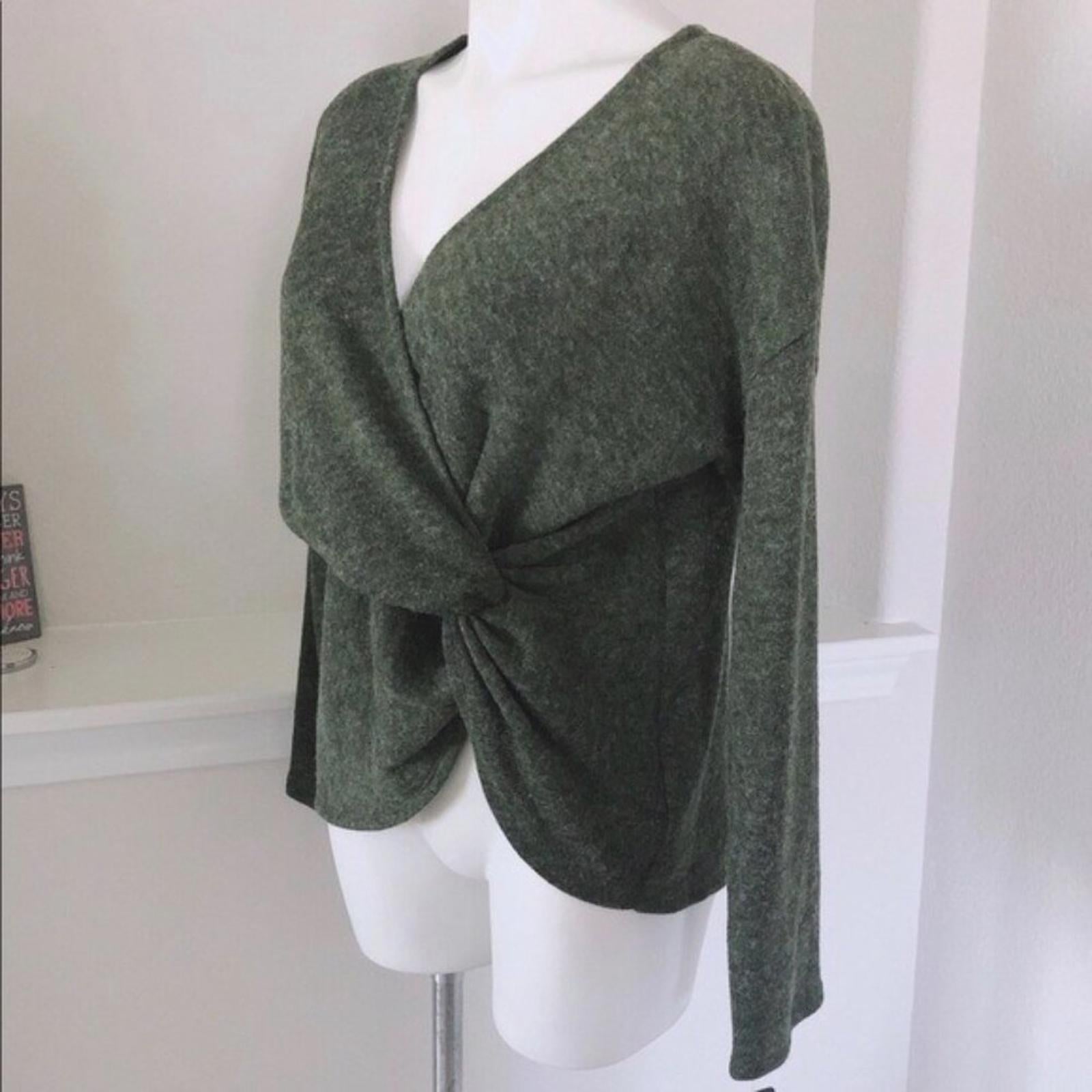 Rachel Roy ARMY Leigha Twist Front Sweater, Surplice V-Neck Size L New w/Tag