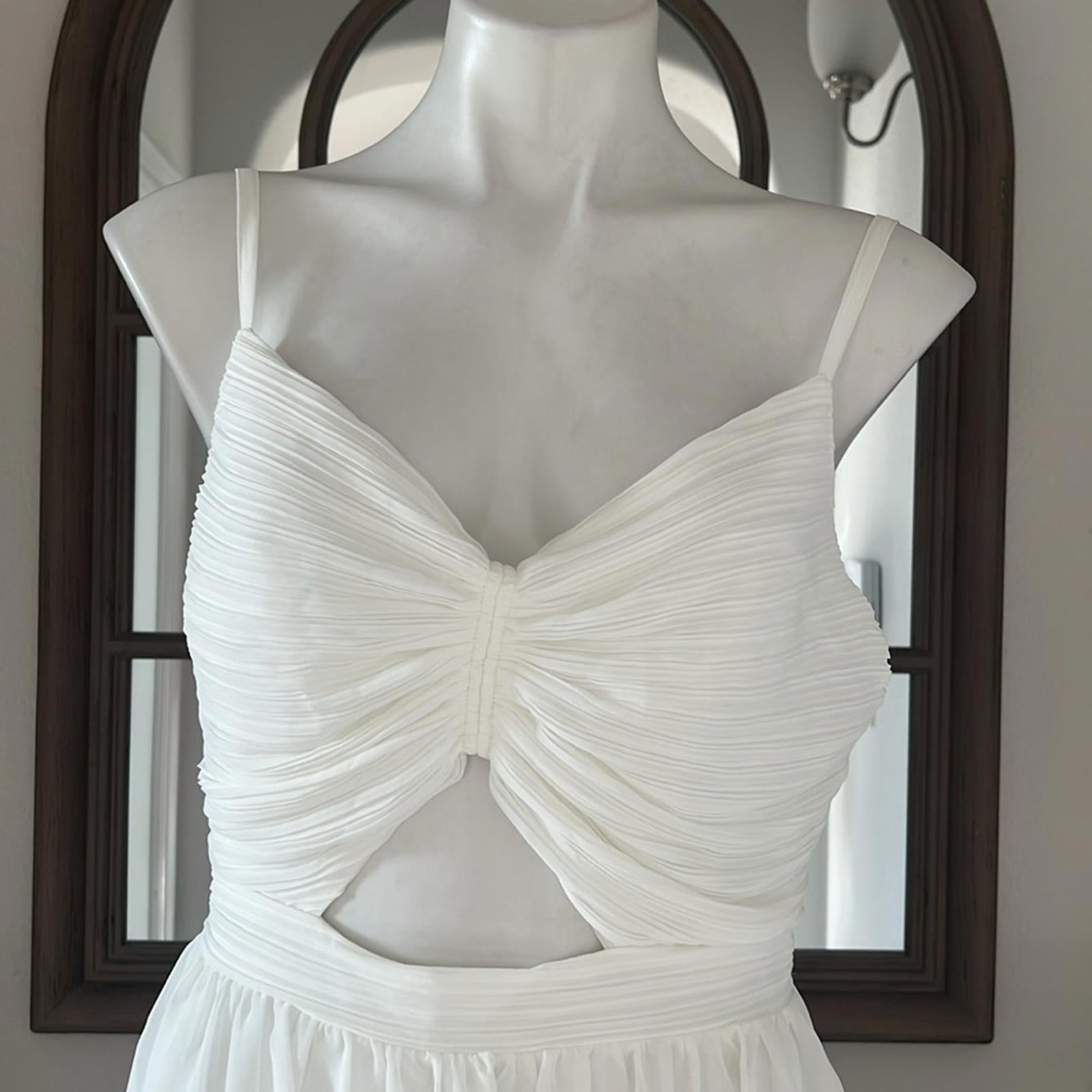 Aqua Bloomingdale’s Cutout Tiered Gown in Off White, Size S New 10 NWT $298