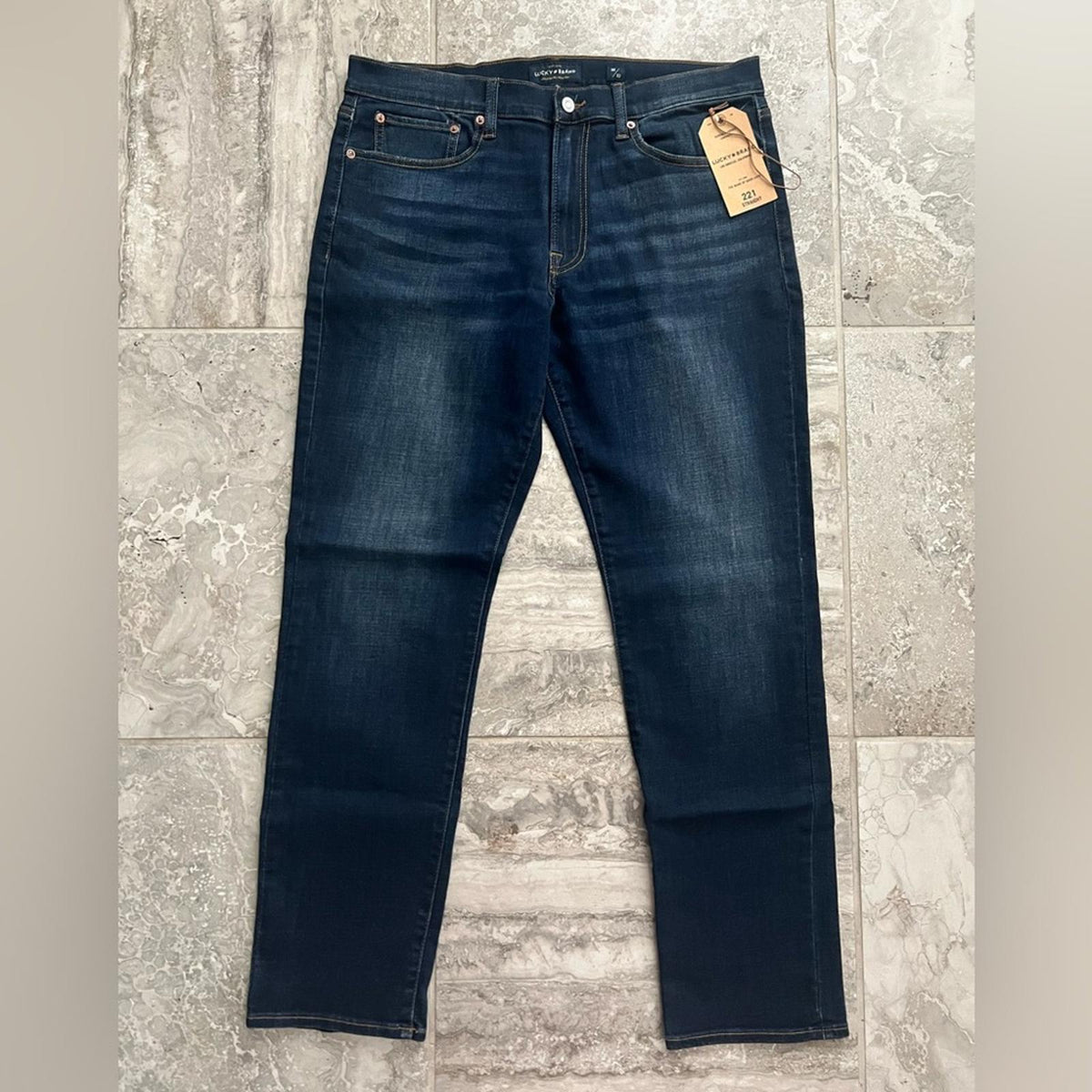 Lucky Brand 221 Straight Leg Jeans, Russian Gulch, Size W34 X L34 New w/Tag
