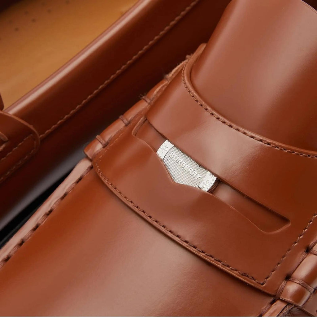 Burberry Brown Coin Loafers in Warm Oak Brown, Size EU42 UK8 US9 New w/Dust Bag