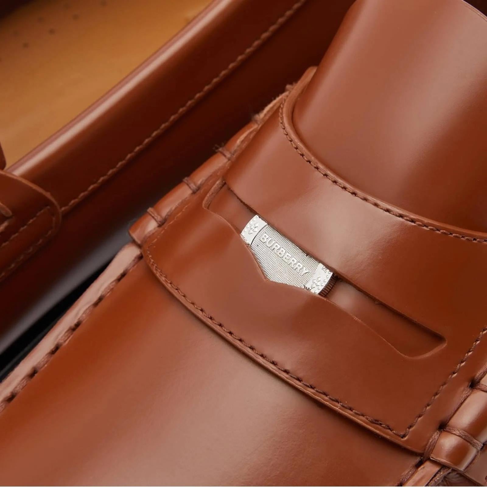 Burberry Brown Coin Loafers in Warm Oak Brown, Size EU42 UK8 US9 New w/Dust Bag