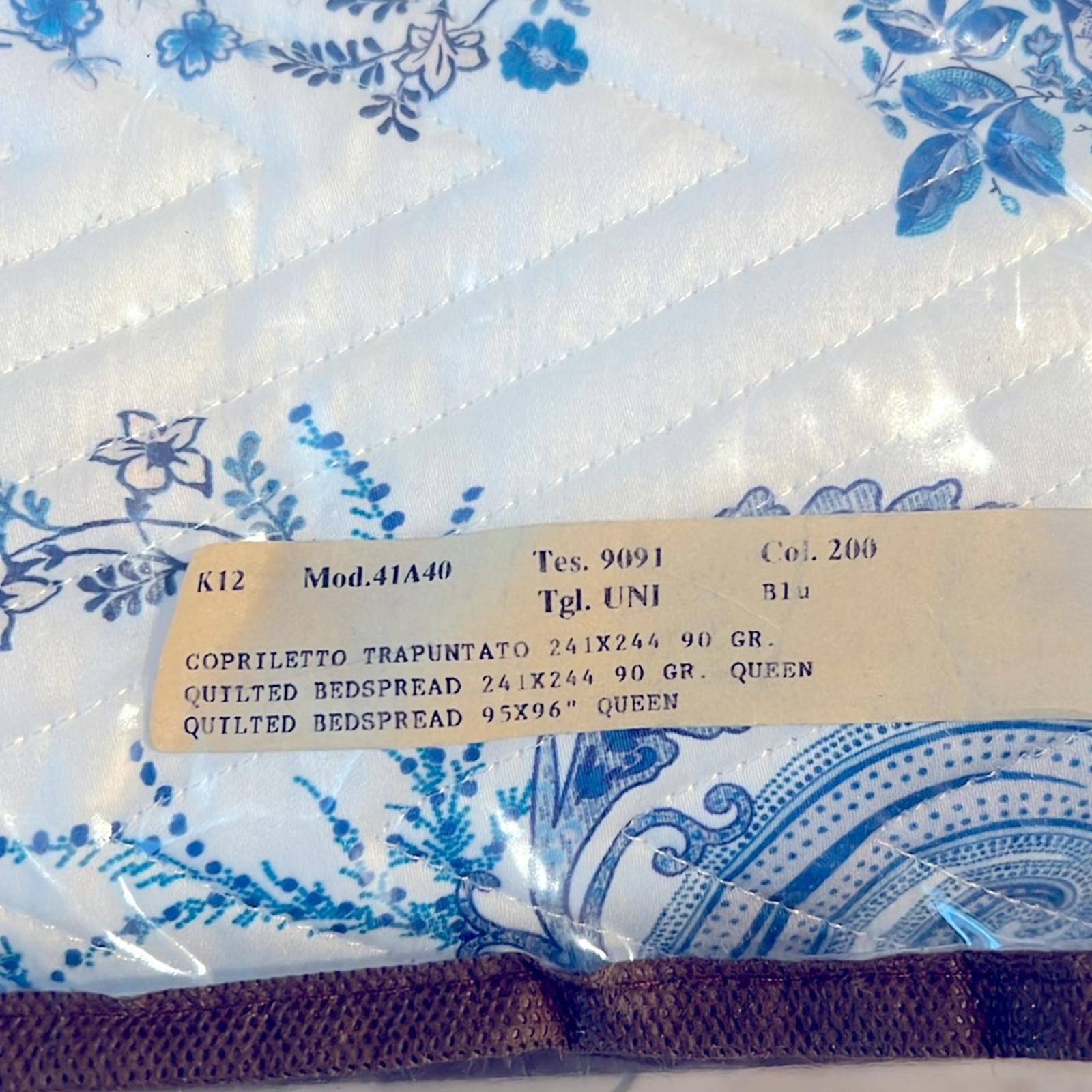 ETRO Home Loures Queen Quilted Bedspread, Paisley White & Blue, New with Tag