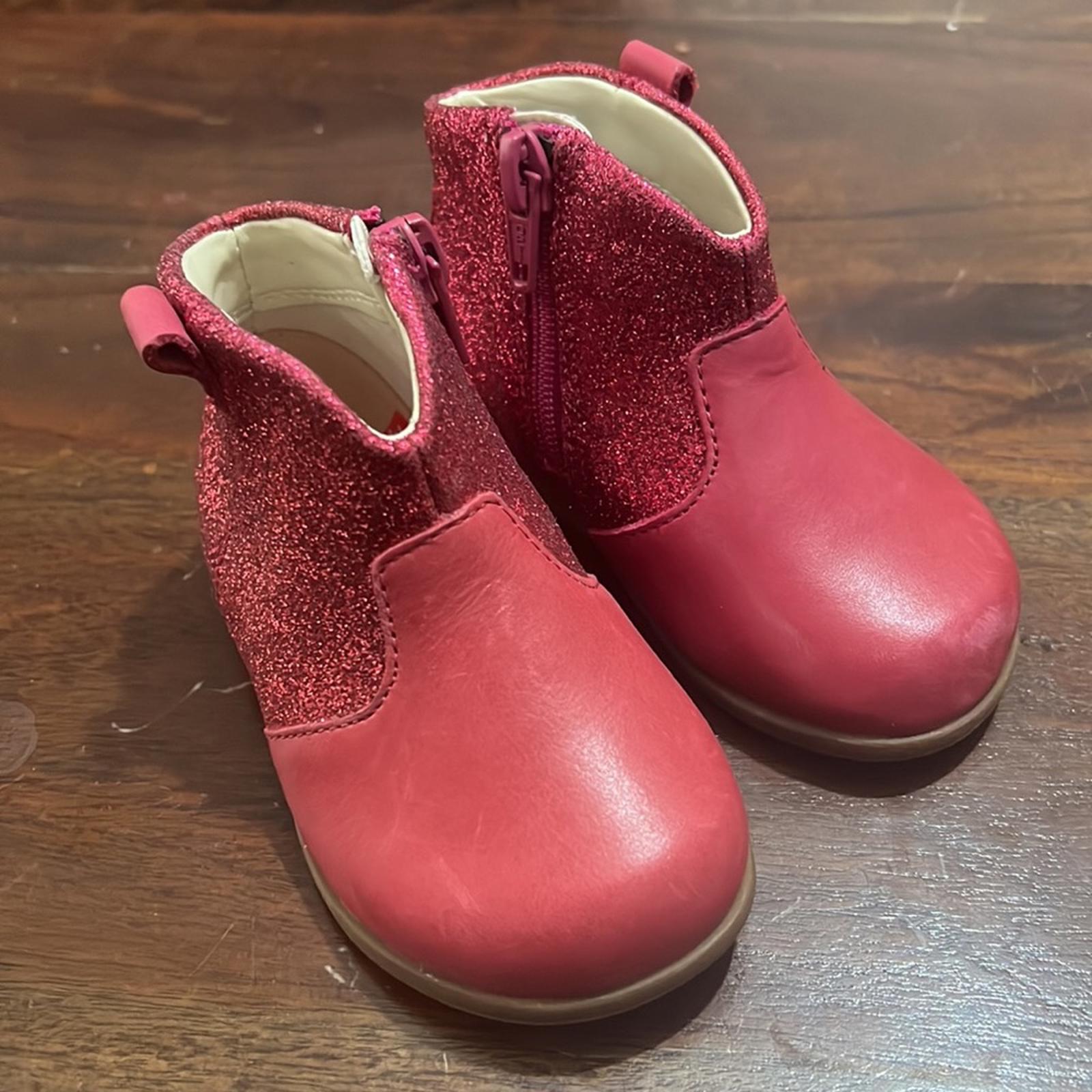 NEW Clarks Drew Dawn Toddler Booties Raspberry Leather Size UK 4G, US 4.5W £42