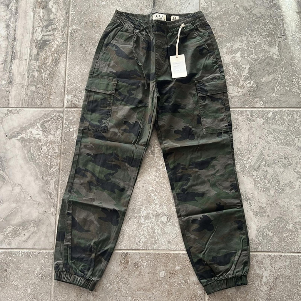 L.T.J Letter to Juliet Cargo Joggers in Camo, Size S New w/Tag
