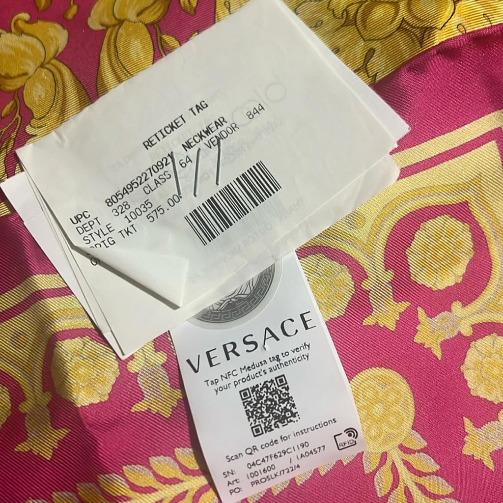 NEW Versace Barocco Print Silk Scarf Foulard, Pink/Gold  Size 36”x35” New $575