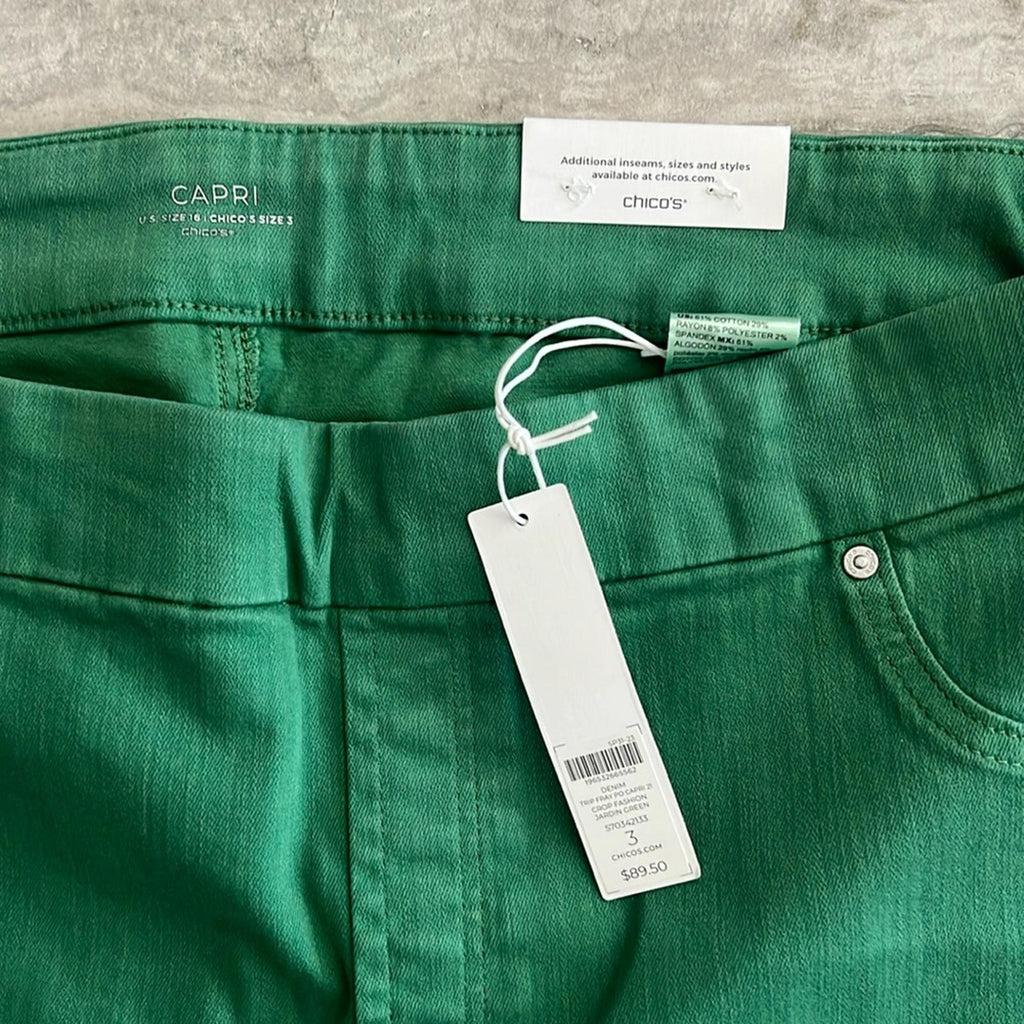 Chico’s Denim Trip Fray Hem Pull-On Capris in Jardin Green Size 3 US16 New w/Tag