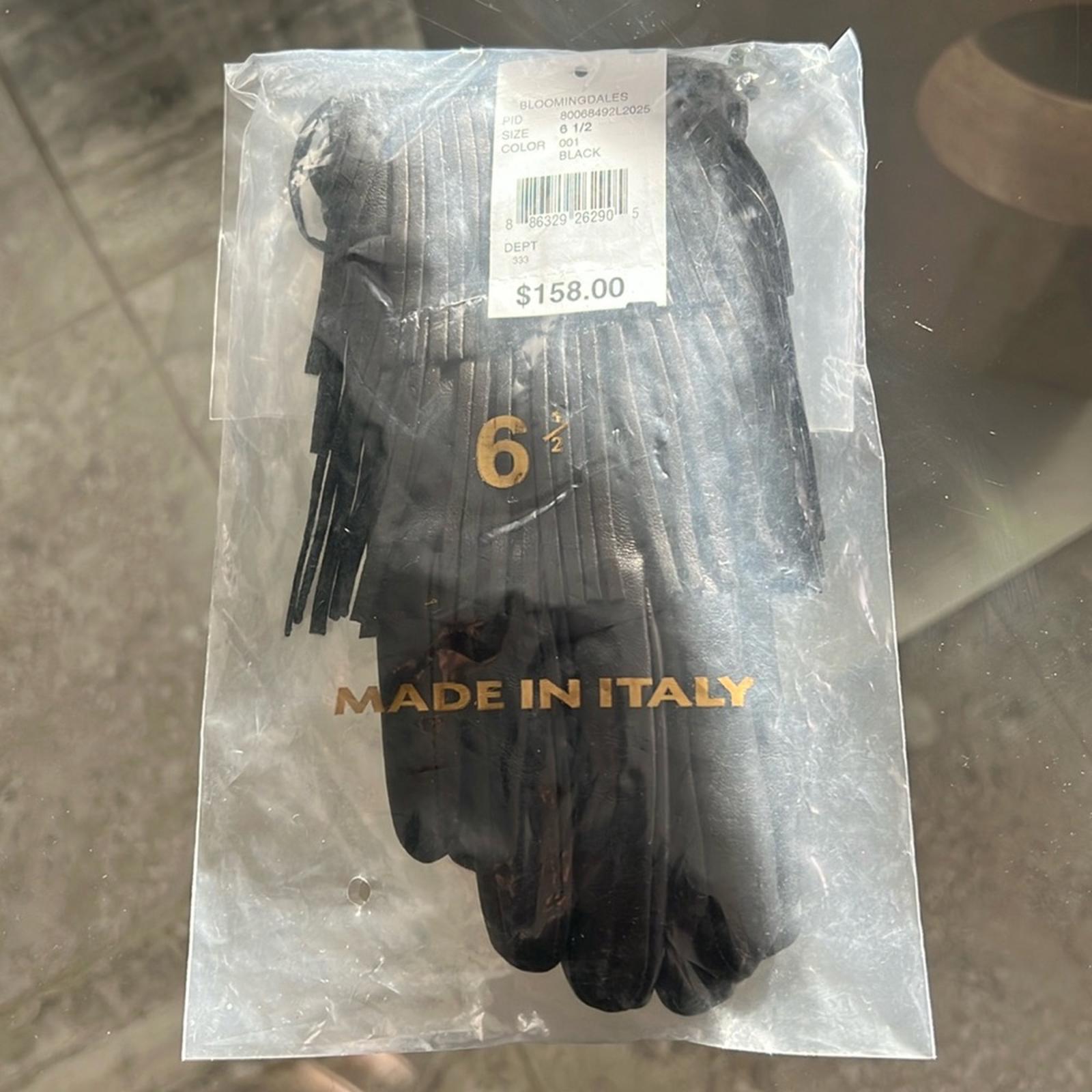 Bloomingdale's Fancy Fringed Leather Gloves in Black, Size 6.5 New w/Tag $158