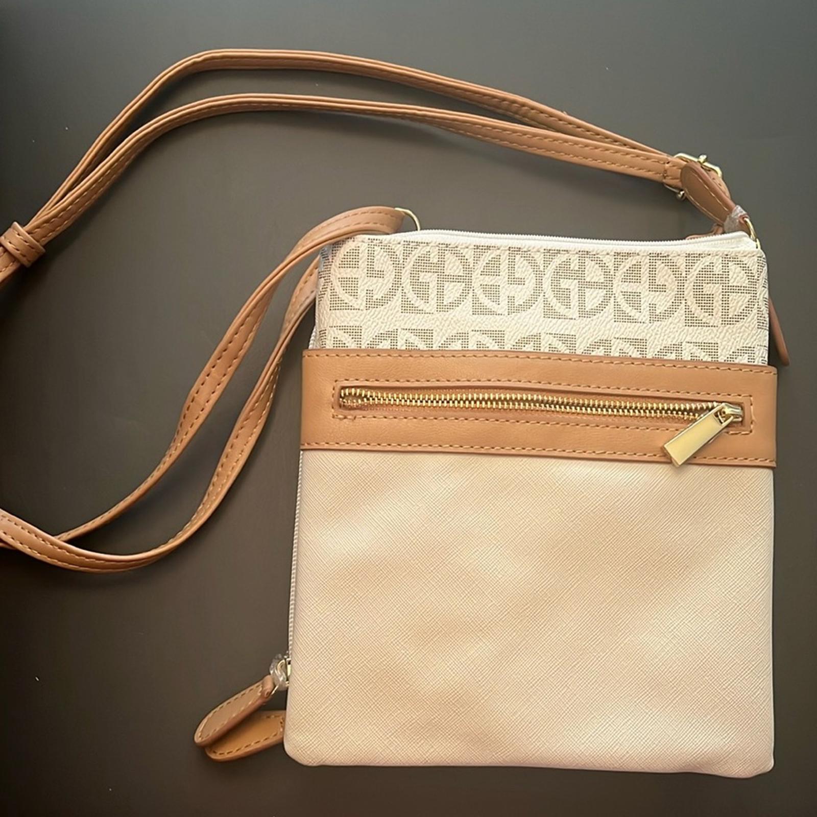 NEW Giani Bernini Dasher Signature Monogram Colorblock Mini Crossbody,