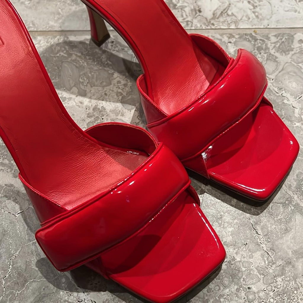 Gia Borghini Alodie Patent Leather Mules/Sandals in Red Size 41 NEW +DustBag