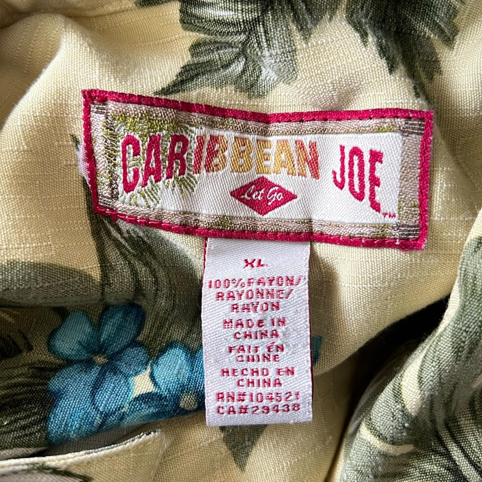 Caribbean Joe Floral Casual Shirt, Size XL, In EXCELLENT Condition