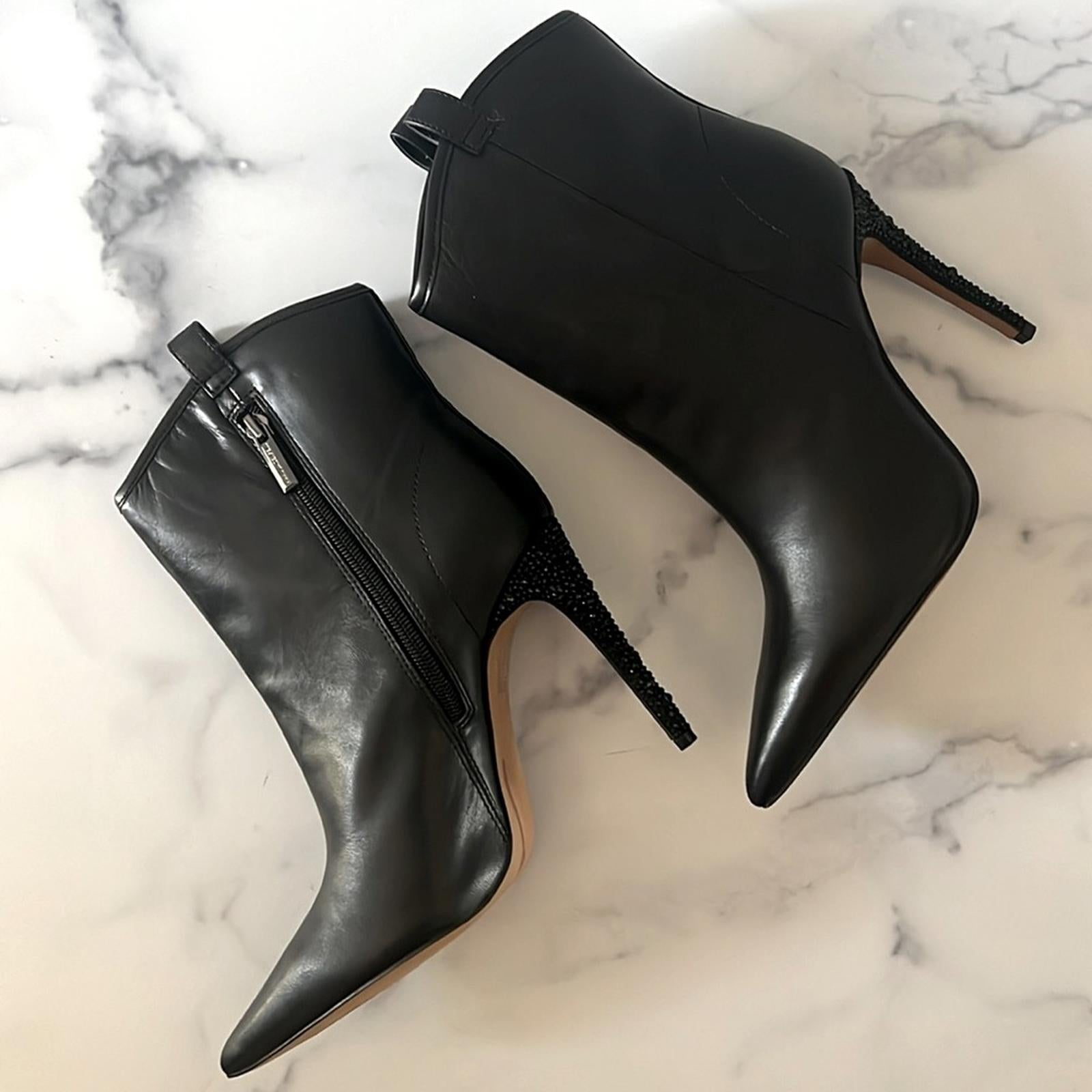 Karl Lagerfeld Paris Clea Stilleto Bootie in Black Size 6.5 New in Box