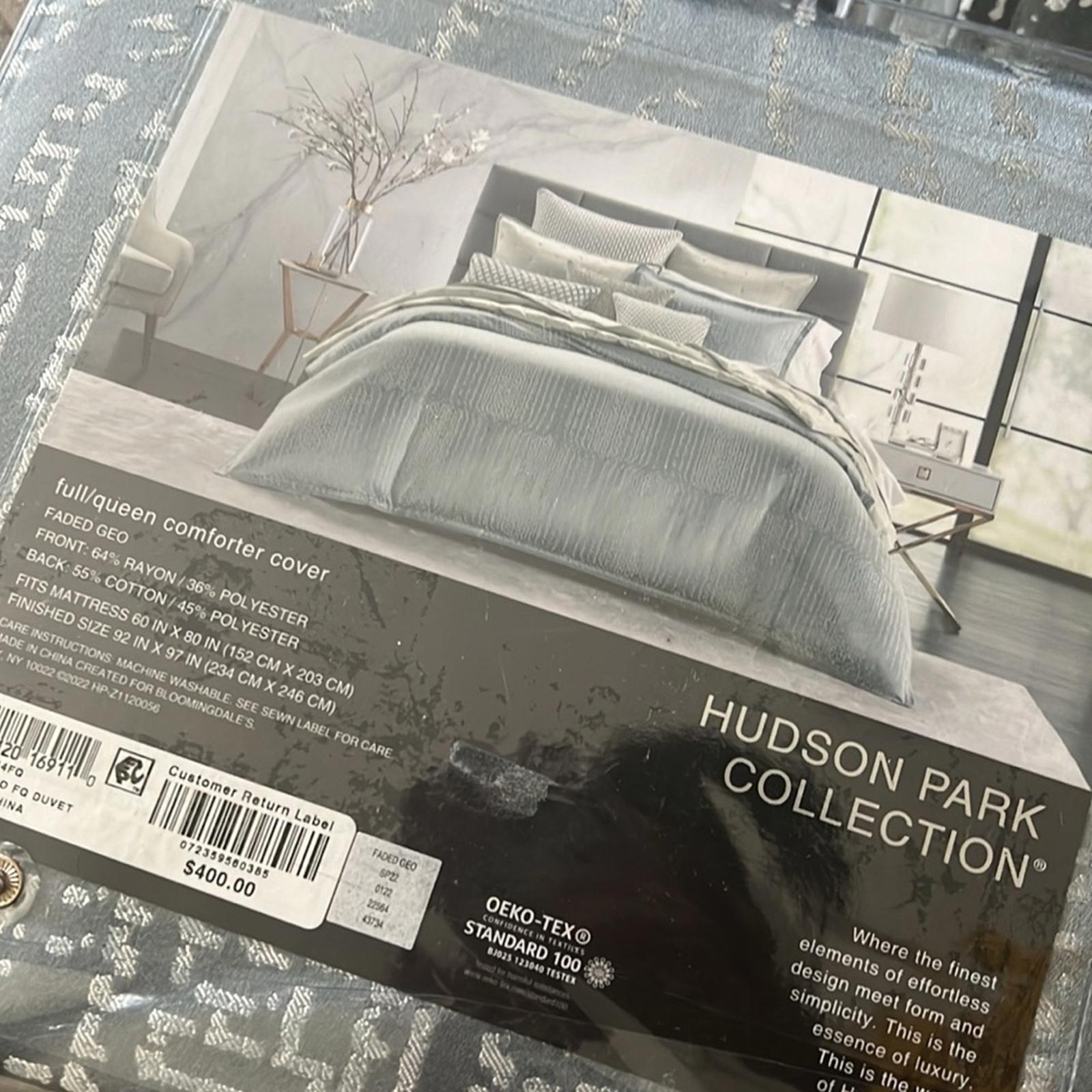 3-Pc Hudson Park Collection Faded Geometric Duvet +2 Shams, Size Queen NWT $660