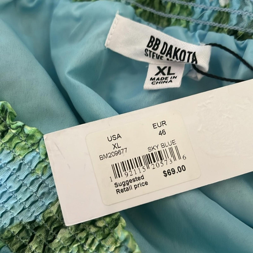 BB Dakota Juicy Mini Tiered Skirt in Sky Blue, Size XL New with Tag