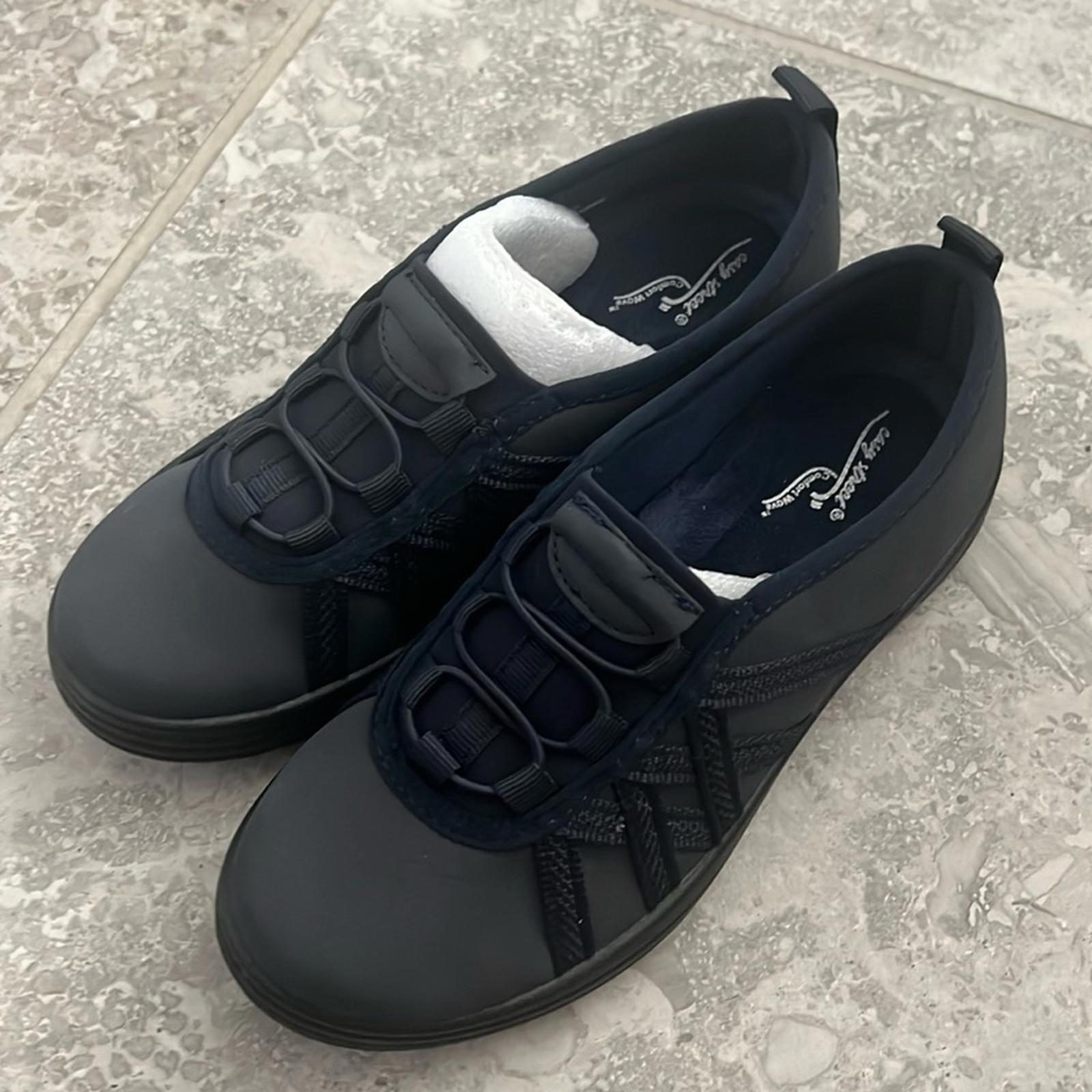 NEW Easy Street Makena Slip-On Sneakers in Navy, Size 5.5 New w/o Box