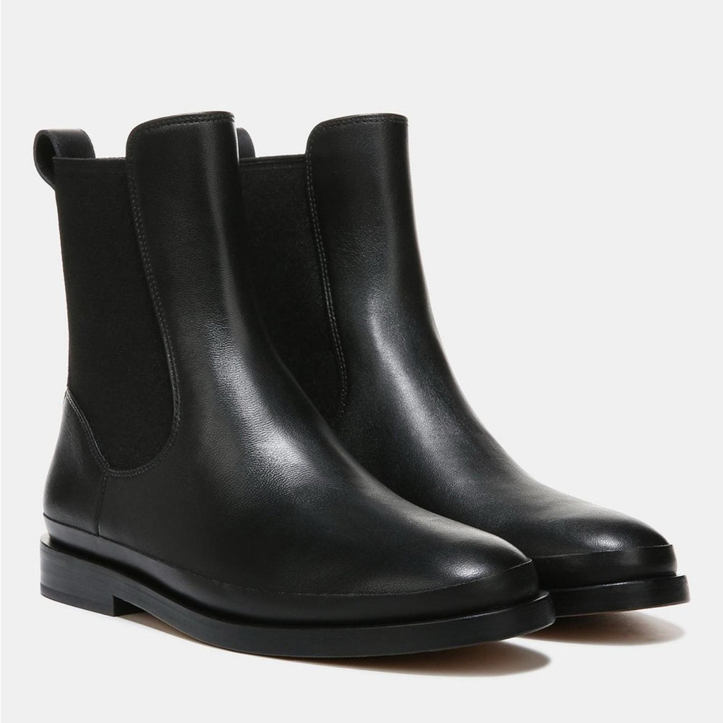 Vince Cecyl Chelsea Leather Boots in Black, Size 7 New w/o Box