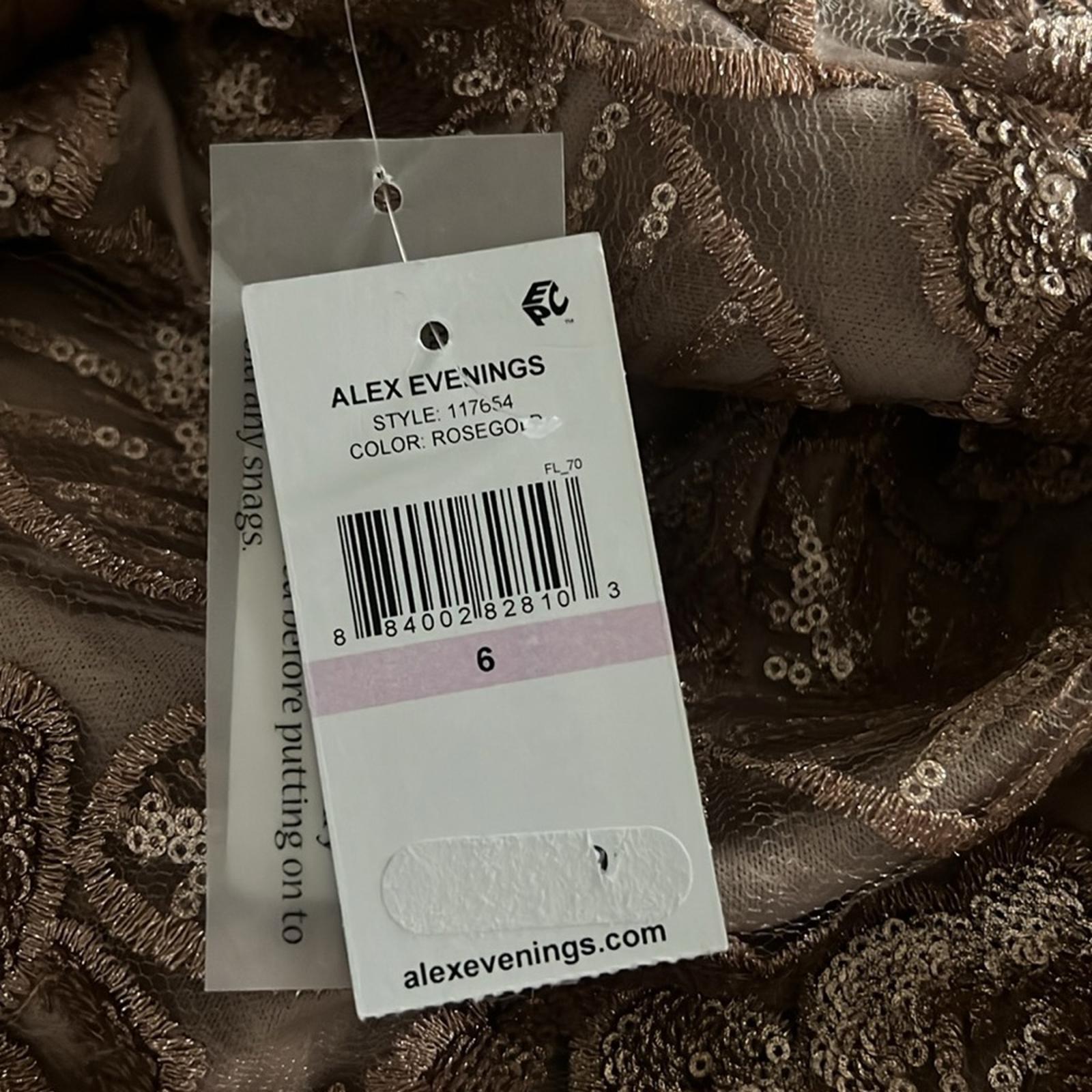 Alex Evening Floral Embroidered Cocktail Sheath Dress in Rose Gold, Size 6 NWT