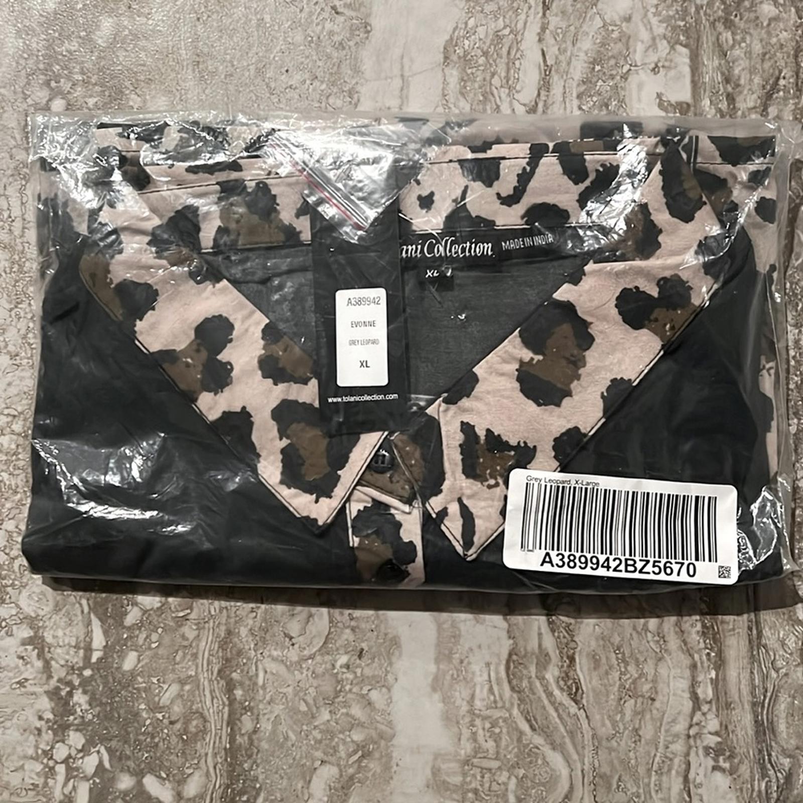 Tolani Collection Button Front Shirt in Grey Leopard Print, Size XL New w/Tag