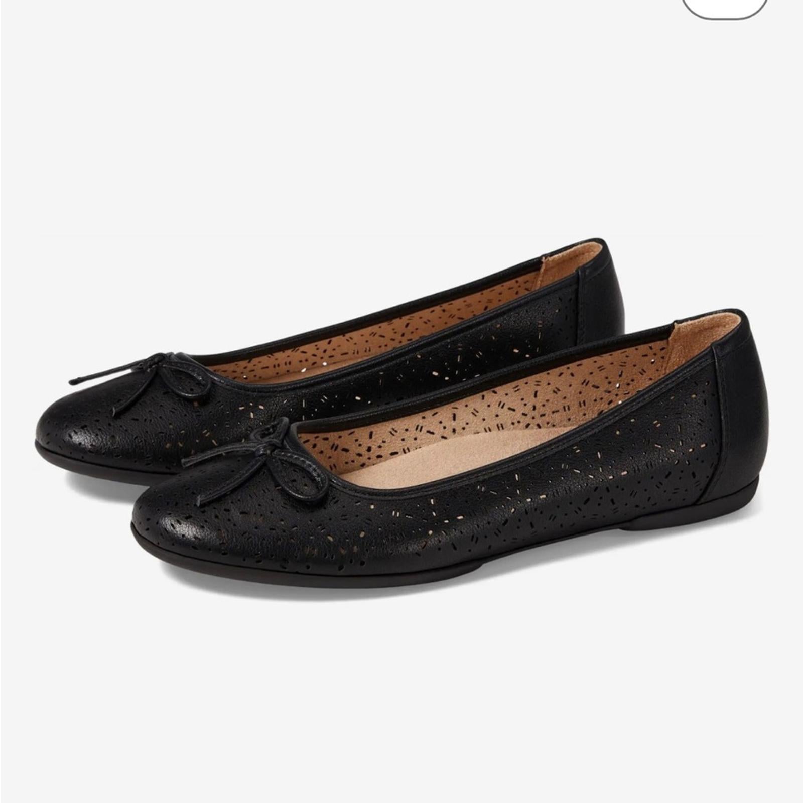 NEW Soul Naturalizer Magical Black Smooth Perforated Flats, Size 9W, New in Box