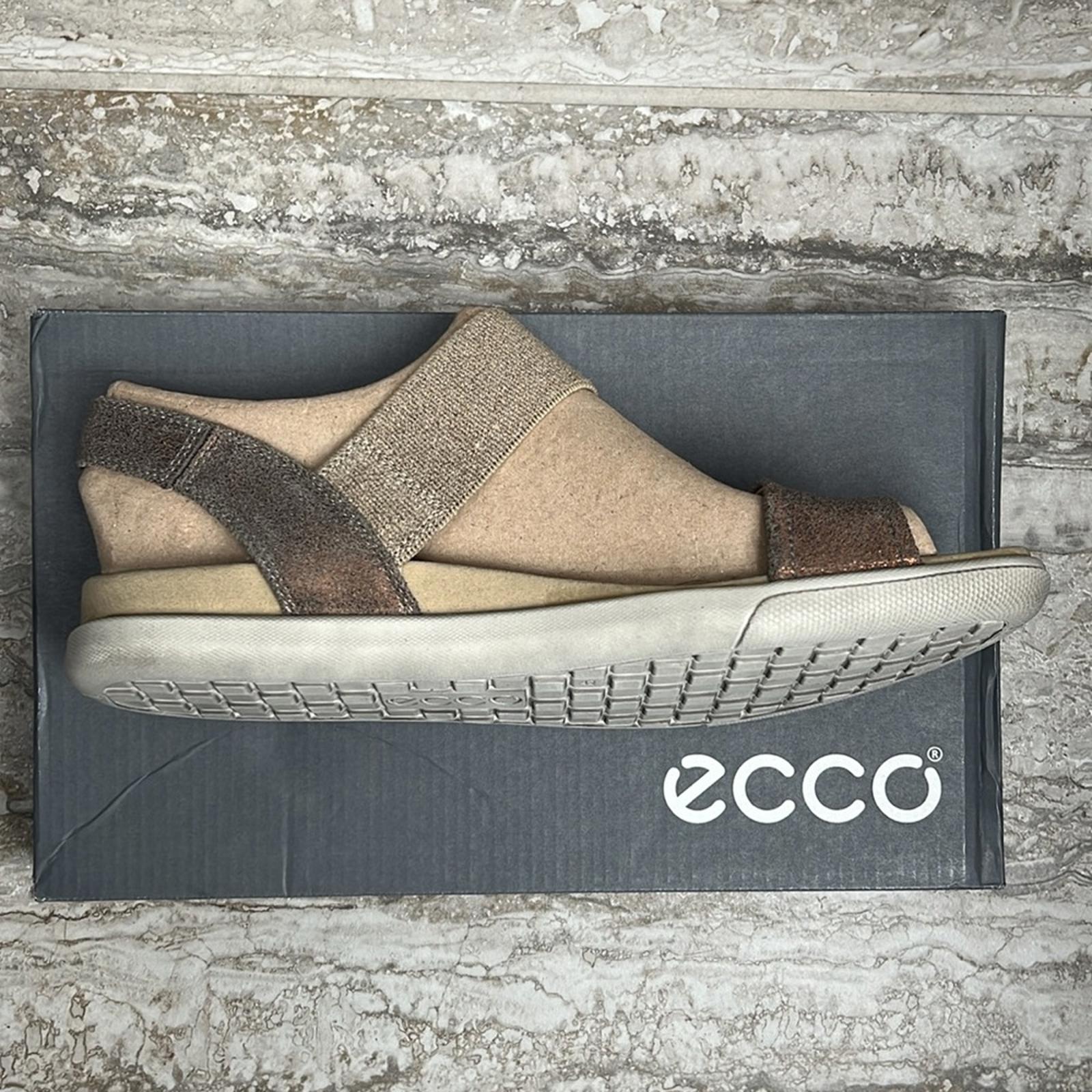 Ecco Warm Grey Damara Suede Leather Sandals, Size EU 42 | US 11-11.5 New in Box