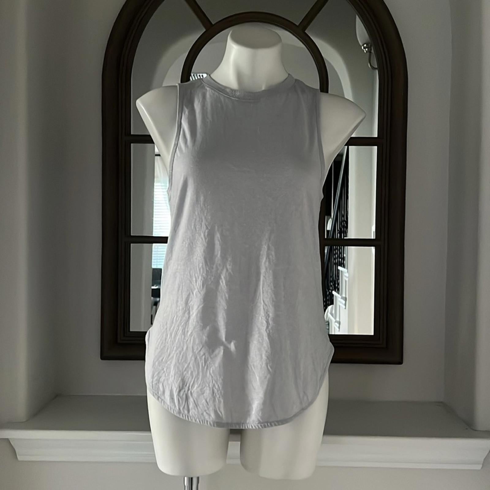 Cotton:On Body GRAY Women's Active Curve Hem Tank, White Size XS New w/Tag