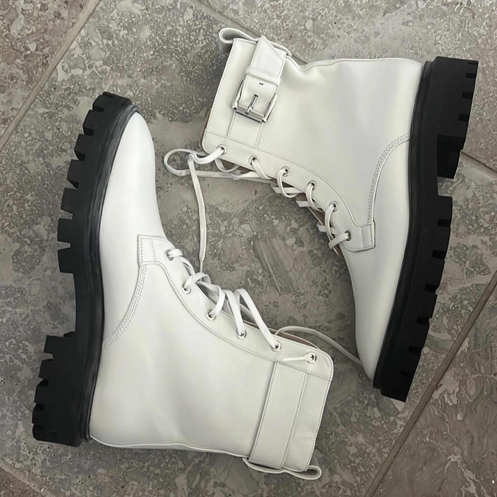 Stuart Weitzman Ultra Lug Sole Buckle Combat Boots Size 40/9.5 NEW in Box $695