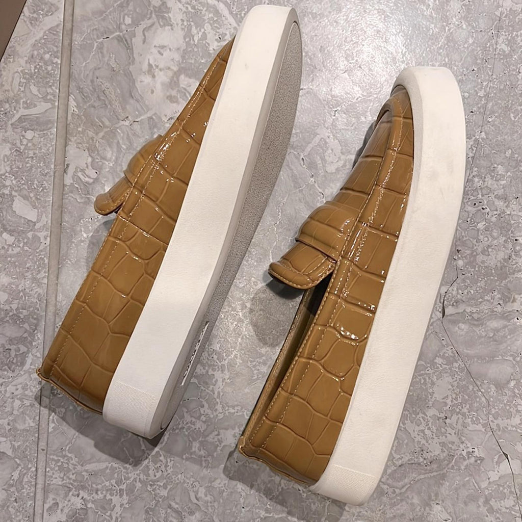 VINCE Ghita Loafer Croc Embossed Sneakers, Dark Gold Size US 7M in Box $250