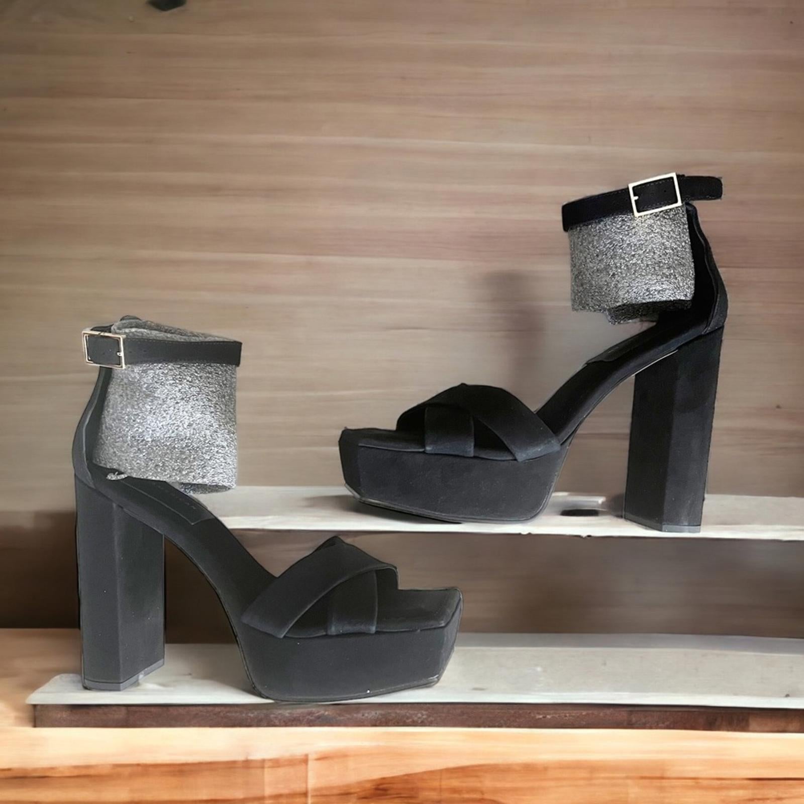 Good American Suede Platform Ankle Strap Sandals Size 11.5 NEW in Box w/Dust Bag