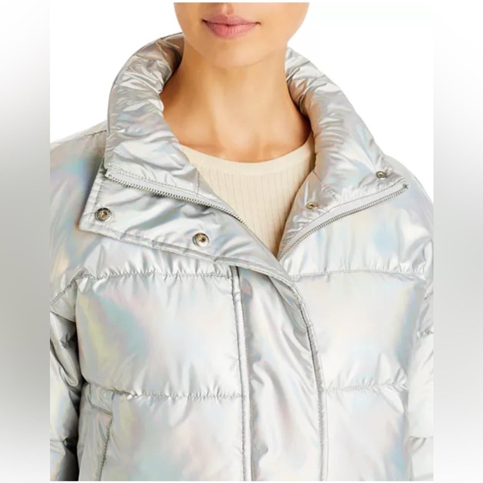 AQUA Iridescent Cropped Puffer Jacket, Omber Size XL New w/Tag $168
