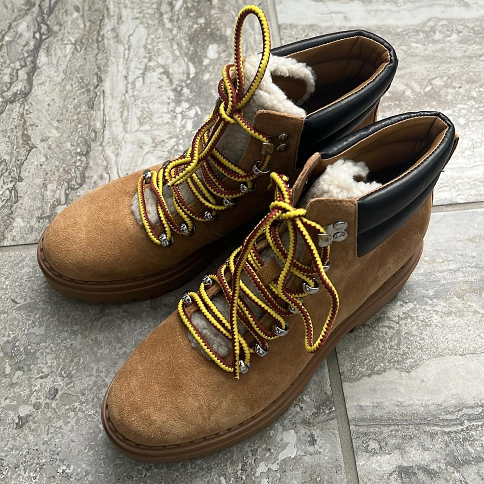 Marc Fisher LTD Nairy Lace-Up Genuine Shearling Lug Sole Bootie Tan Size 7.5 NEW
