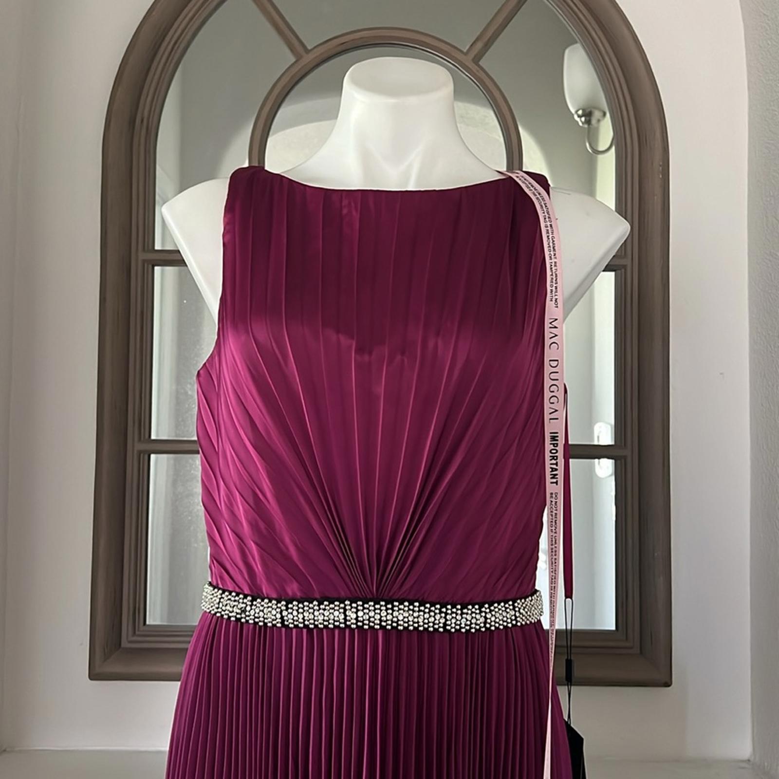 Mac Duggal’s IEENA Belted Pleated Satin Gown in Berry Size 8, New w/Tag