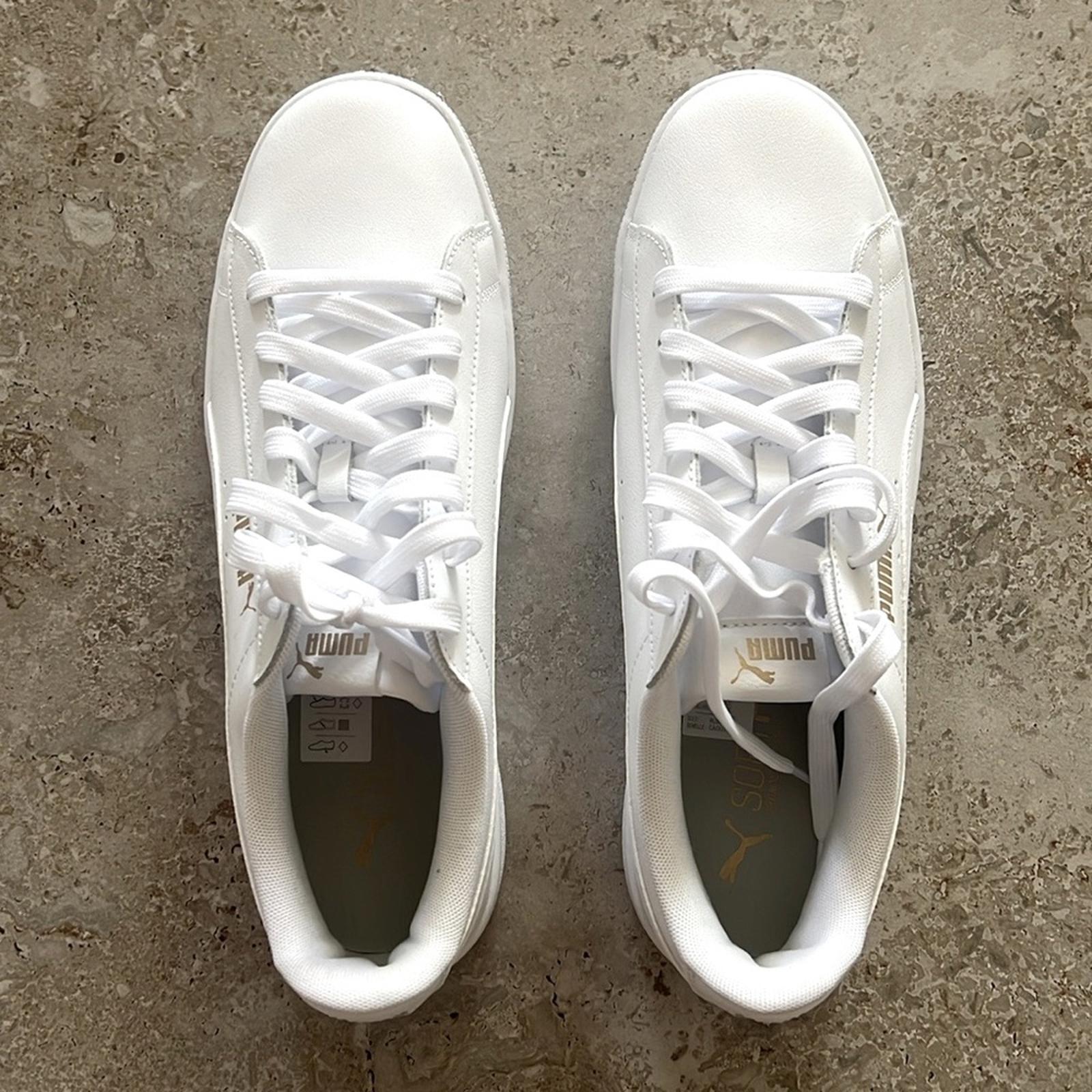 Puma Leather Sneakers in White, Size 11, New w/o Box