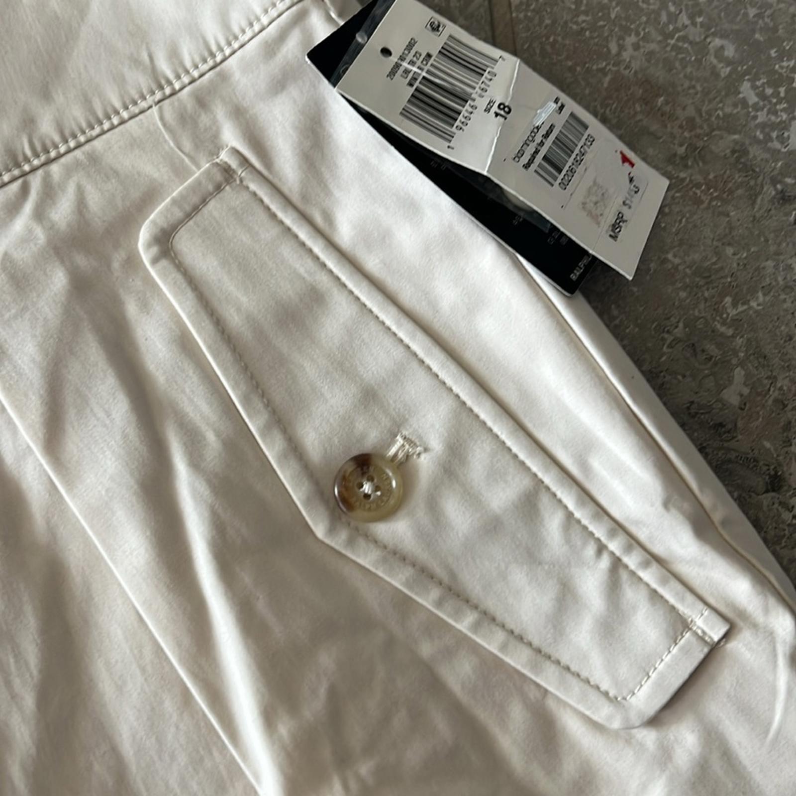 Lauren Ralph Lauren Buckle-Trim Sateen Shorts in Winter Cream, Size 18 NWT