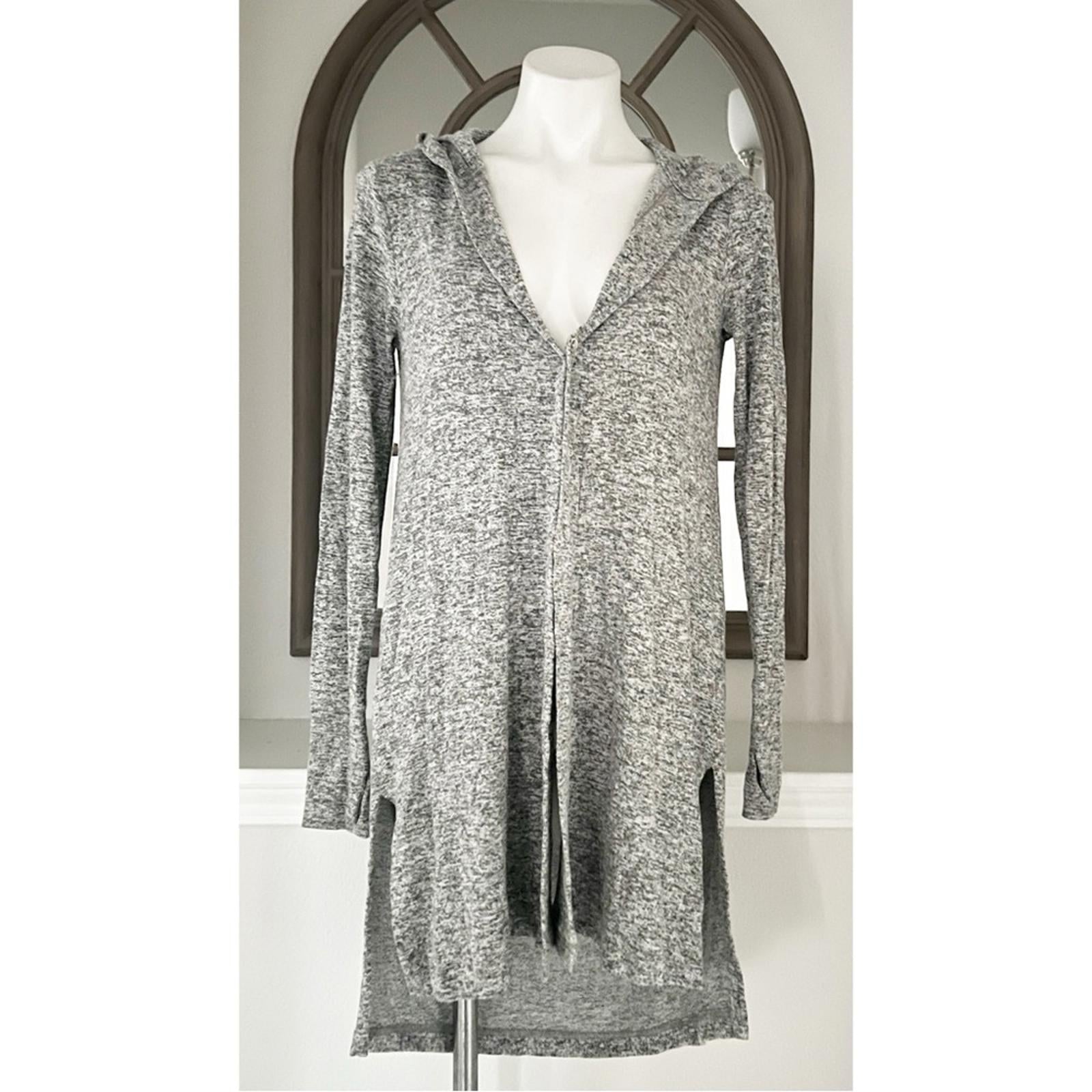 Athleta Harmony Wrap Hooded Cardigan Sweater in Heather Grey, Size XXS EXCELLENT