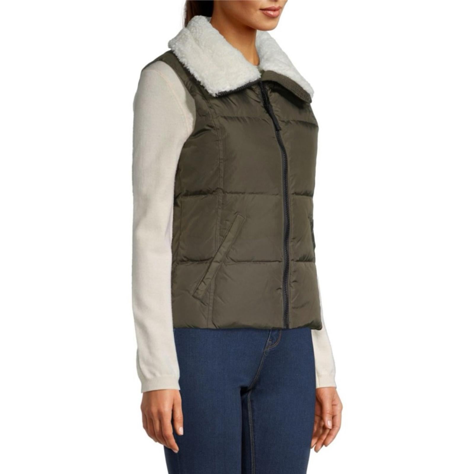 AQUA Annie Hooded Puffer Vest in Military/White Size S New w/Tag