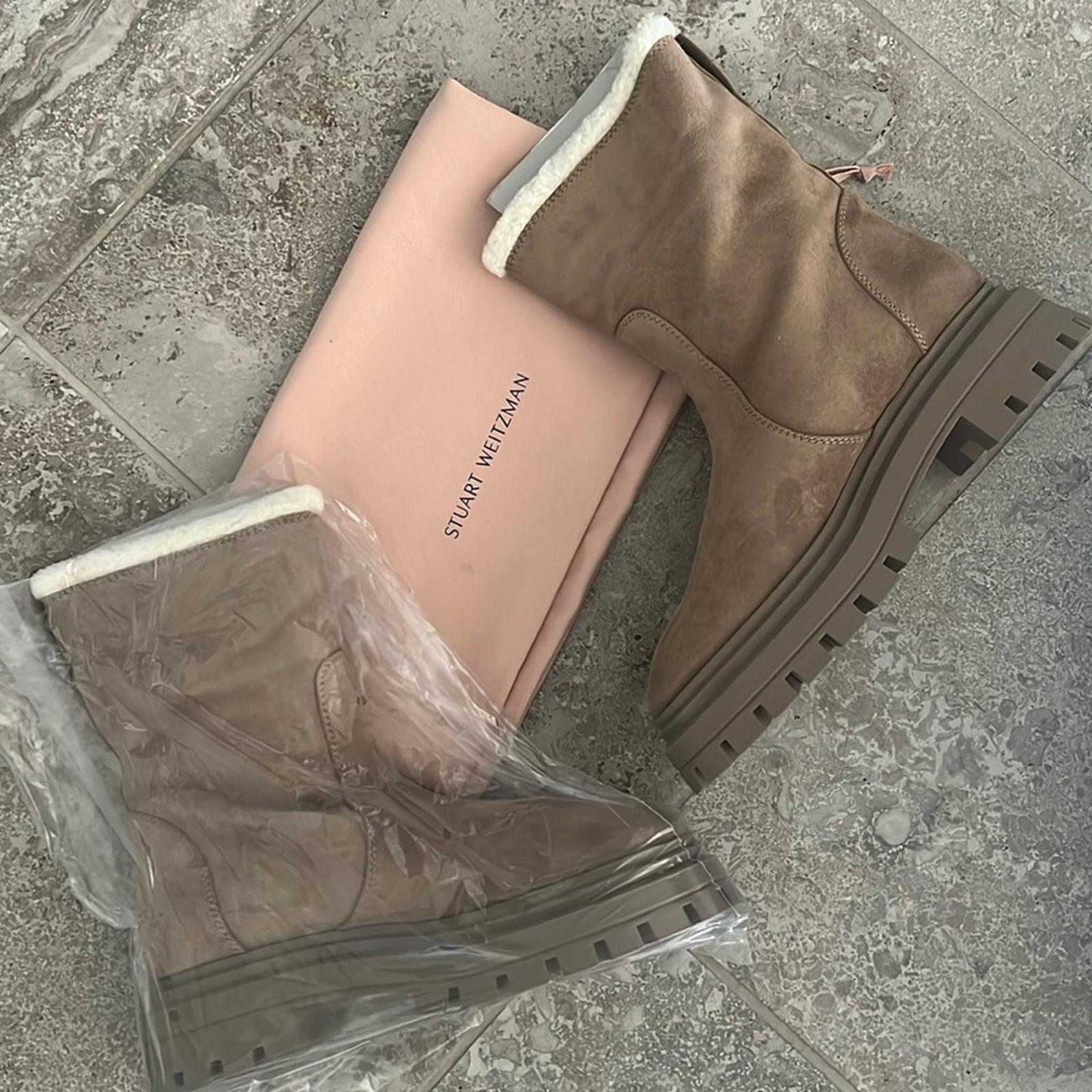 Stuart Weitzman Bedford Suede Shearling Winter Booties, Size 41/10.5 New in Box