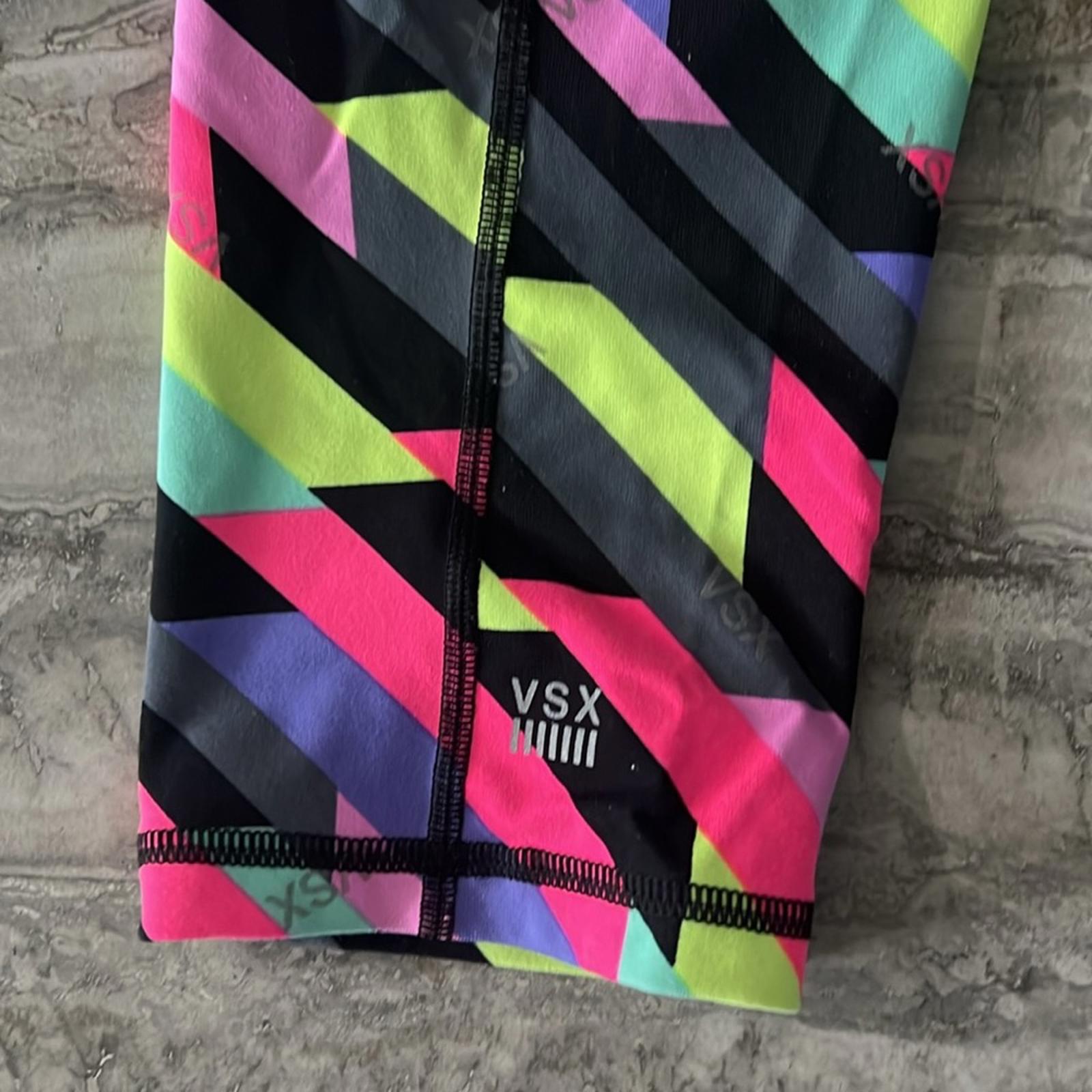 VSX Victoria’s Secret Knockout Vibrant Crop Leggings, Size XS EXCELLENT!