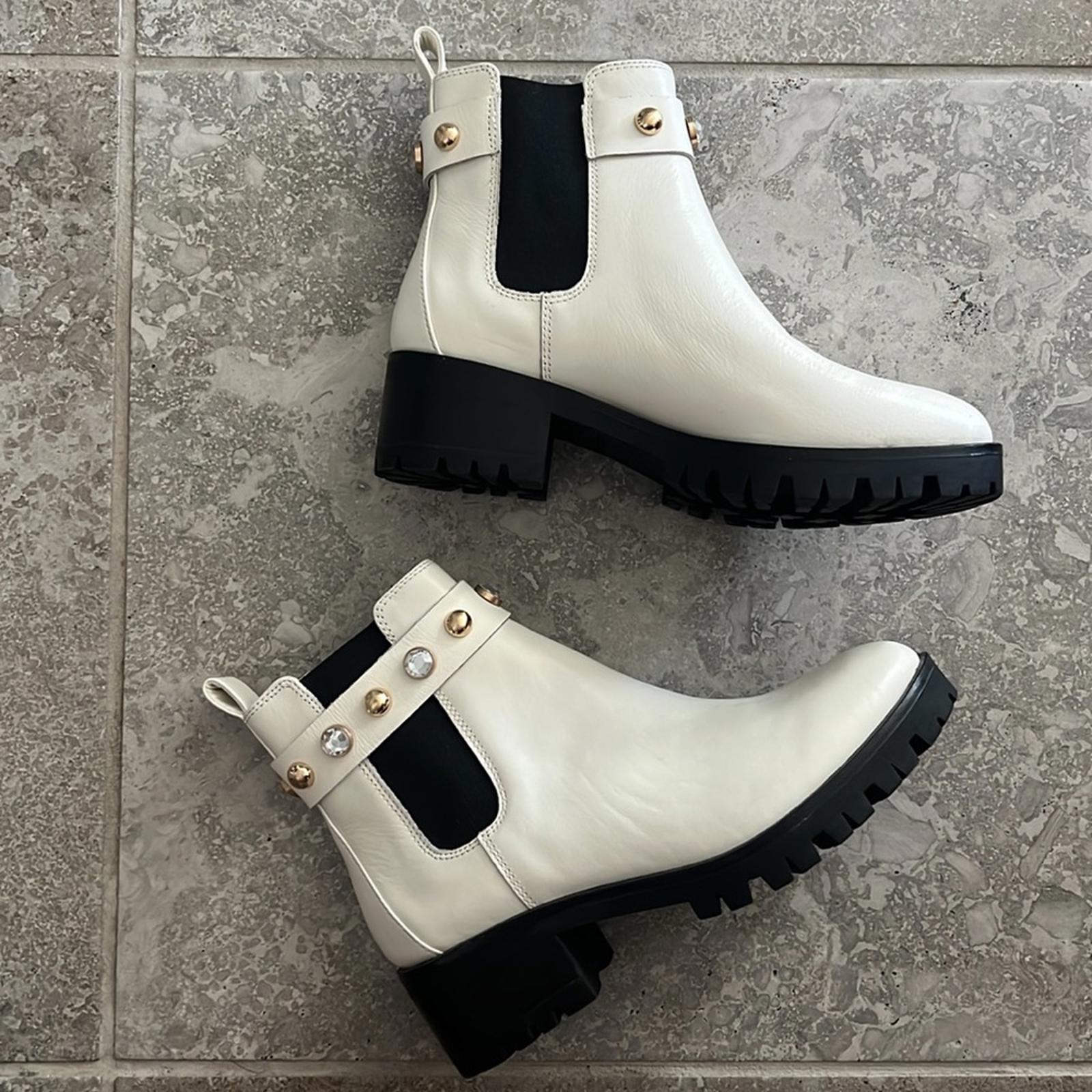 Karl Lagerfeld Paris Porshay Lug Sole Boots in Bone/White, Size 8 NEW $189