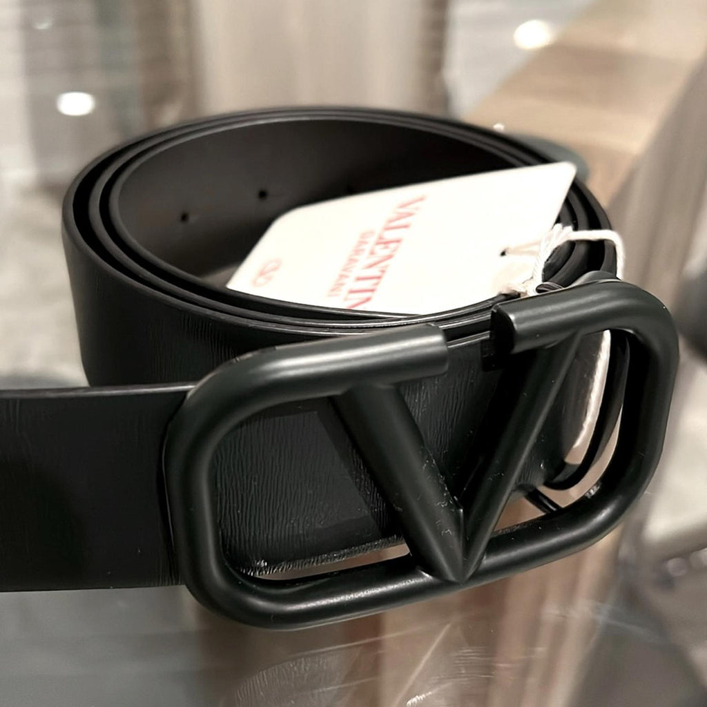 Valentino Garavani V-Logo Plaque Leather Belt in Olive Green, Size 90 New w/Tag