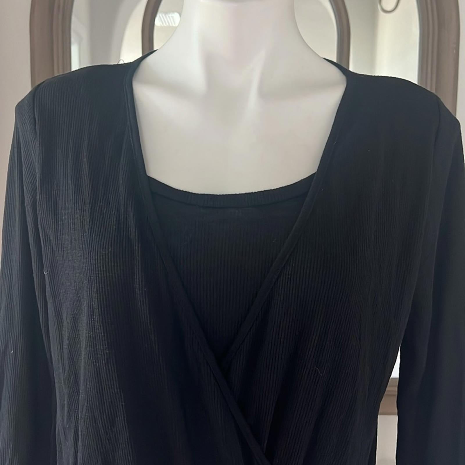 W5 Ribbed Knit Long Sleeve Top in Black, Size L EXCELLENT!