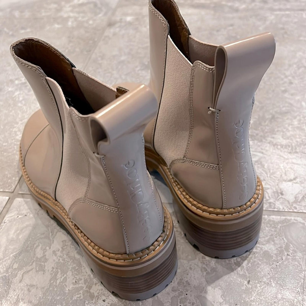 See by Chloé Mallory Chelsea Boots in Beige, Size 39 NEW + DustBag