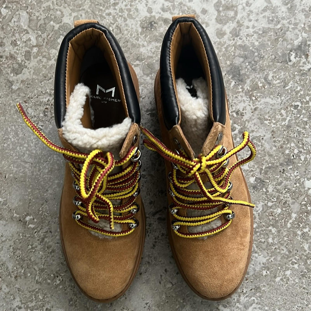 Marc Fisher LTD Nairy Lace-Up Genuine Shearling Lug Sole Bootie Tan Size 7.5 NEW