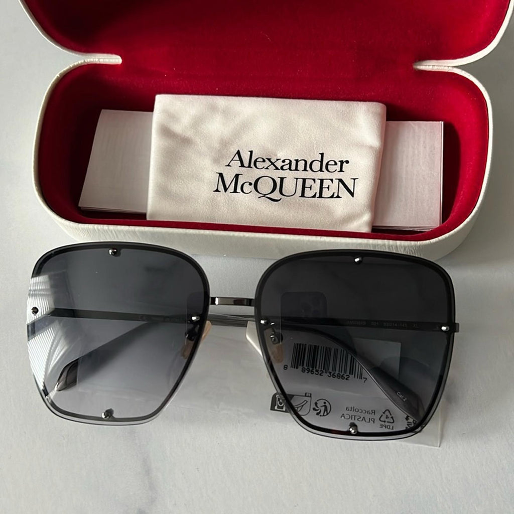 NEW Alexander McQUEEN Oversize Square Frame Sunglasses, 63mm New w/Case